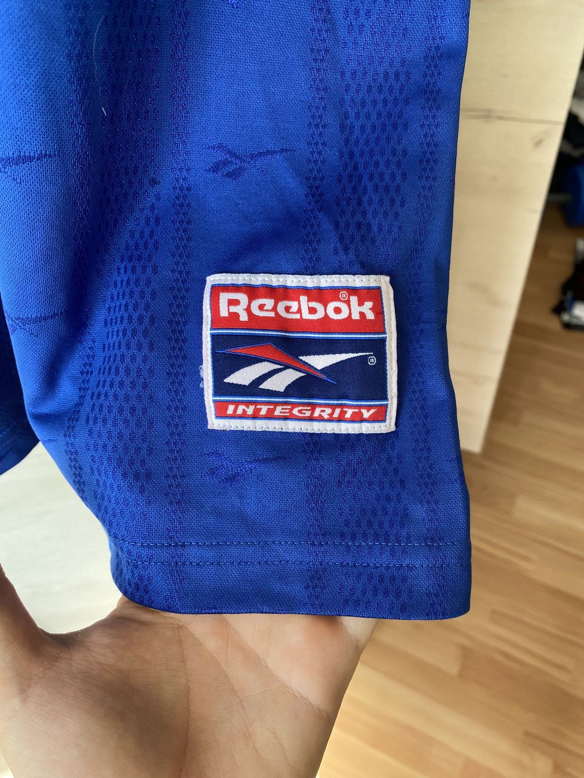 Reebok Vintage Reebok Blue Mesh Sports Jersey Shirt Size L Size US L / EU 52-54 / 3 - 4 Thumbnail