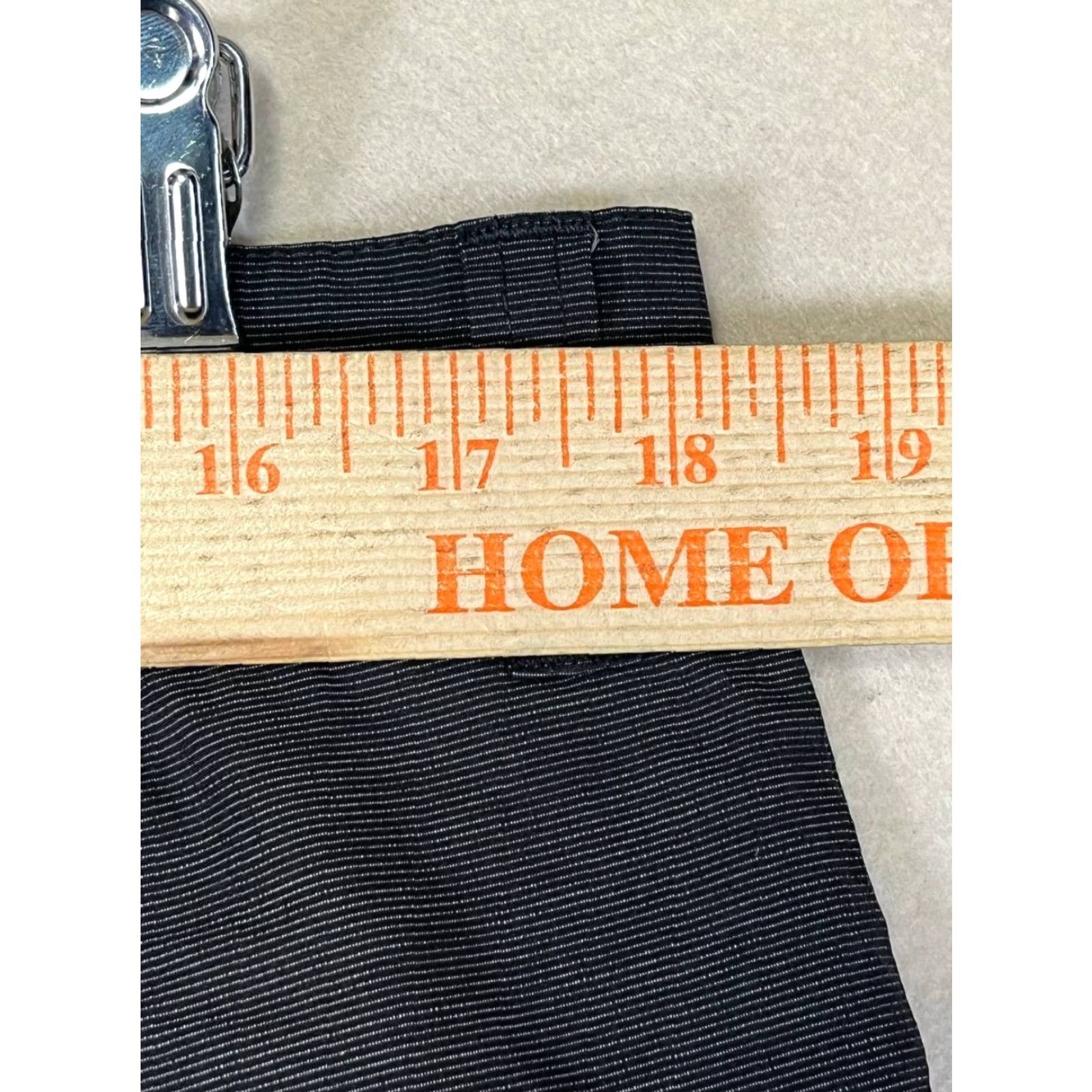 TravisMathew Travis Mathew Men's Chino Golf Shorts Spandex Flat Front Black Size 36 Regular Inseam 9 in Casual Beach Outdoor Golf Seasonal Lightweight Zip Logo Size US 36 / EU 52 - 3 Thumbnail