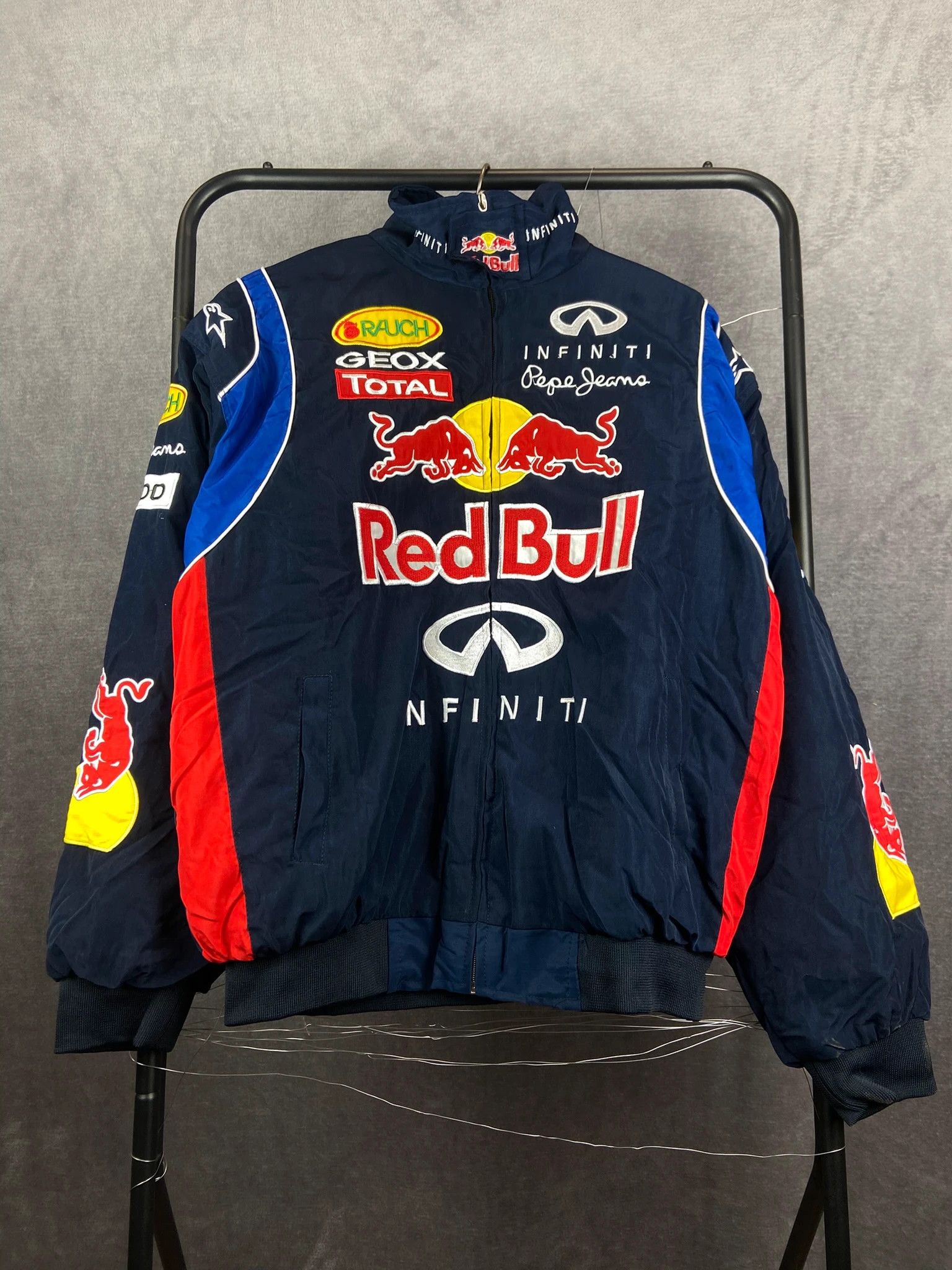 Red Bull Vintage Red Bull Navy Jacket Size L Size US L / EU 52-54 / 3 - 1 Thumbnail