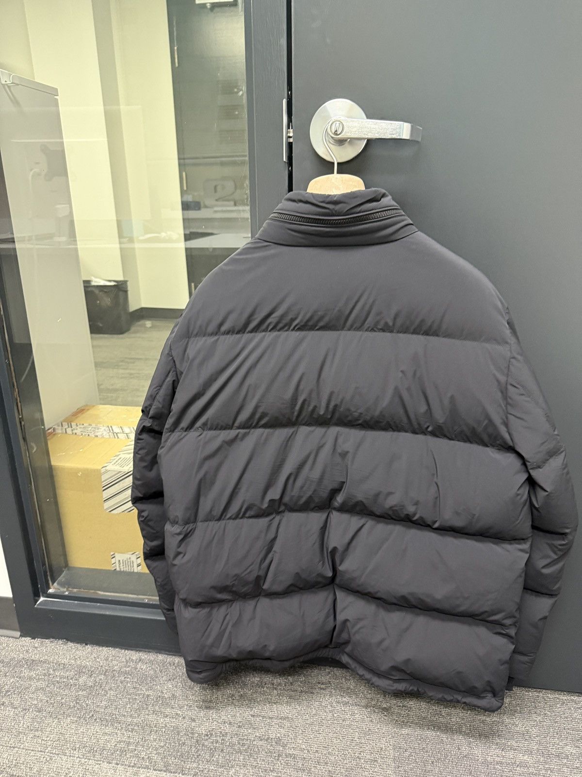 Brunello Cucinelli brand new Brunello Cucinelli Black Down Jacket Size US L / EU 52-54 / 3 - 2 Thumbnail