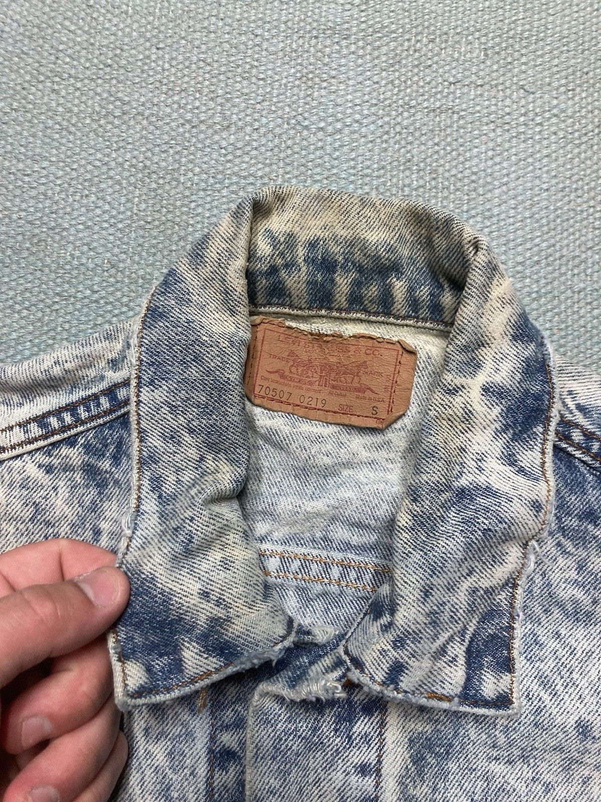 Levi's × Vintage 70s Levi’s denim jacket 70507 0219 acid wash distress small Size US S / EU 44-46 / 1 - 9 Thumbnail