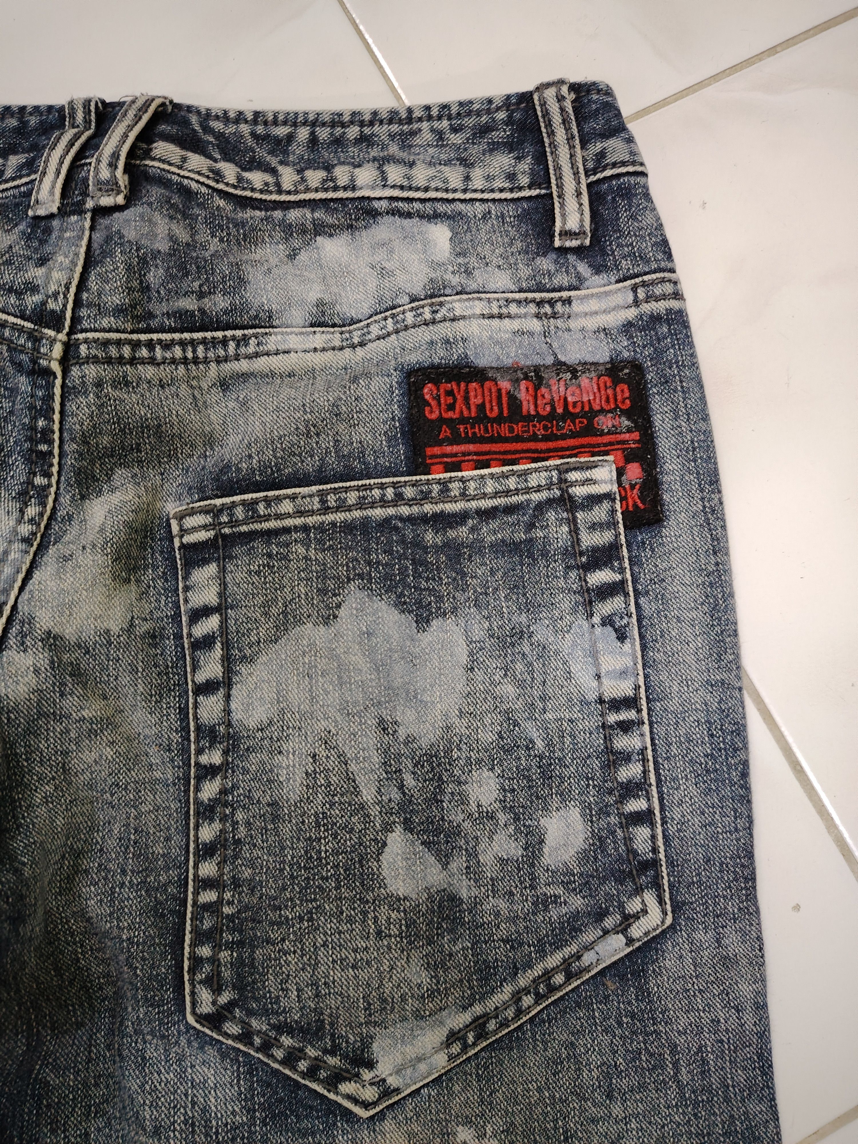Revenge SEXPOT REVENGE Punk Anorak Bleach Wash Demon Jeans Size US 30 / EU 46 - 8 Thumbnail