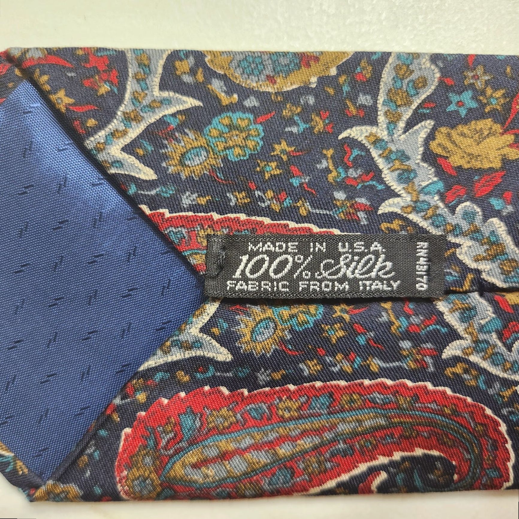 Geoffrey Beene Geoffrey Beene Navy Multicolor Paisley/Floral 100% Silk Tie Mens Tie Width 3 1/2" Length 57" Size ONE SIZE - 4 Thumbnail