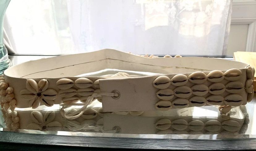 Designer × Vintage Beautiful sea shells Belt Size XS/ S NWTLeather 33 Cm / 13” Size ONE SIZE - 4 Thumbnail