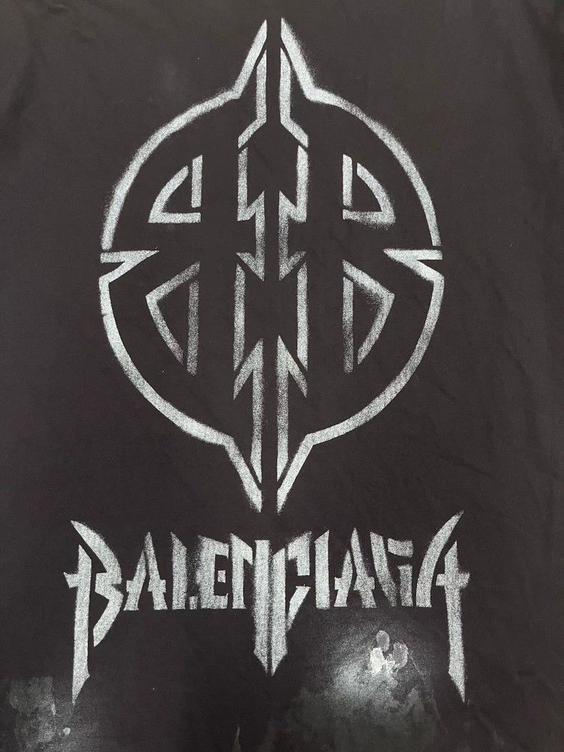 Balenciaga Balenciaga Metallic Bitcoin Double B Gothic Mud Dye Short Size US S / EU 44-46 / 1 - 3 Thumbnail