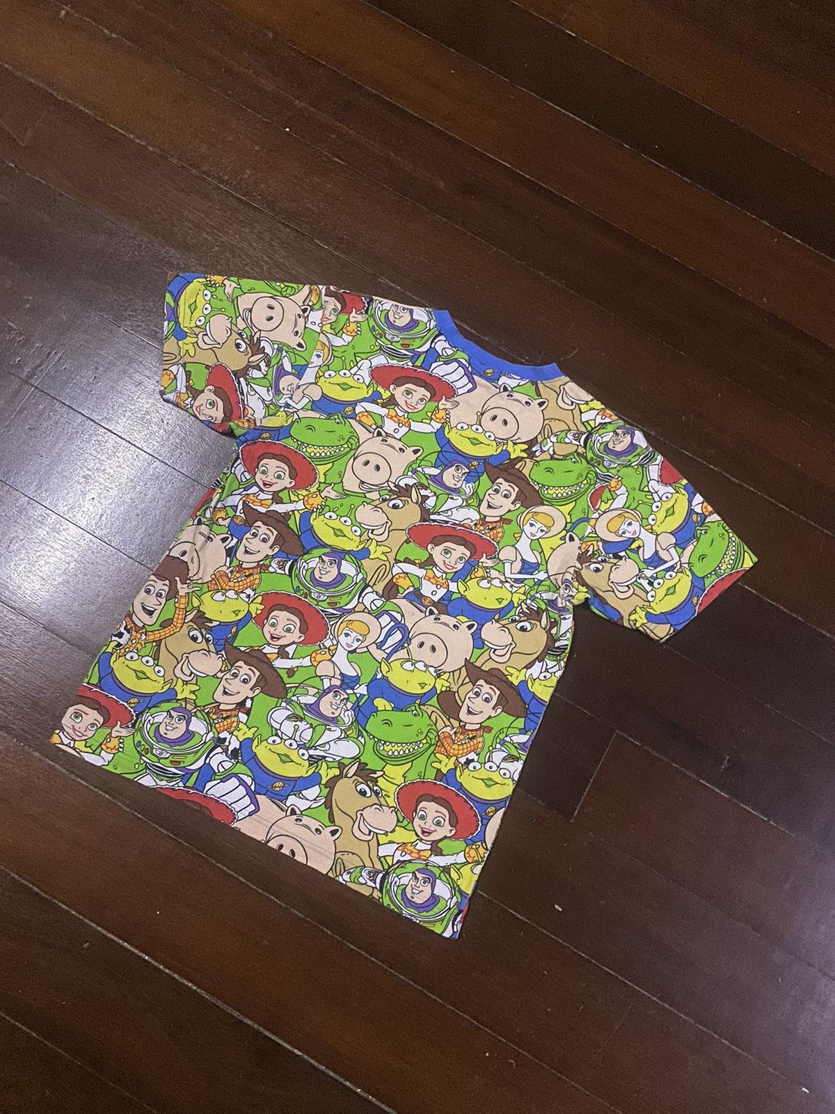 Disney × Vintage Vintage Toy Story Buzz Lightyear tokyo disney full print Size US S / EU 44-46 / 1 - 8 Thumbnail