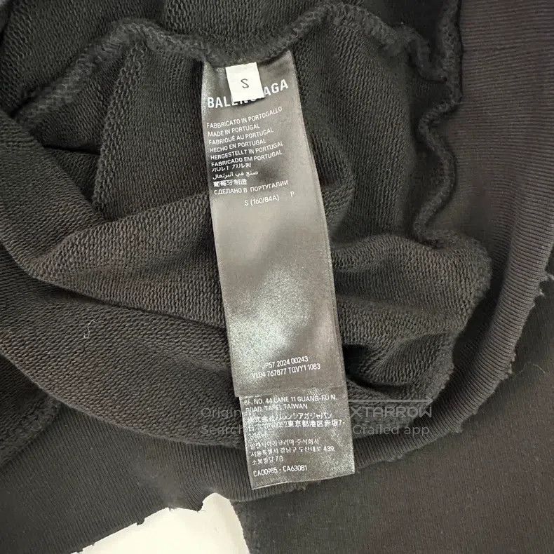 Balenciaga Balenciaga Before and after black damage, rhinestones, rhi Size US S / EU 44-46 / 1 - 5 Thumbnail