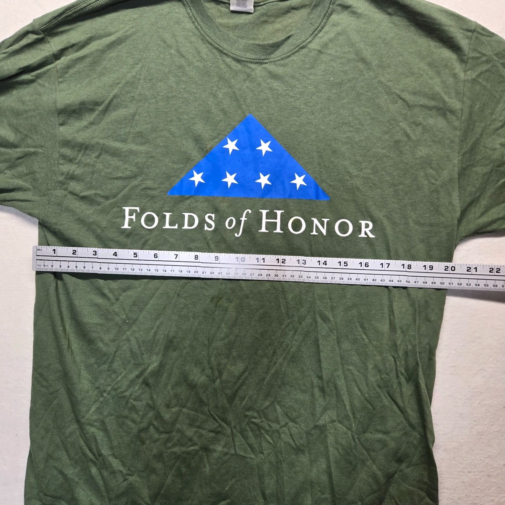 Gildan Texas Roadhouse Folds Of Honor Employee Green Tee Shirt Short Sleeve L Large Unisex Adults Cotton Gildan T-Shirt Embroidered Regular Size US L / EU 52-54 / 3 - 5 Thumbnail