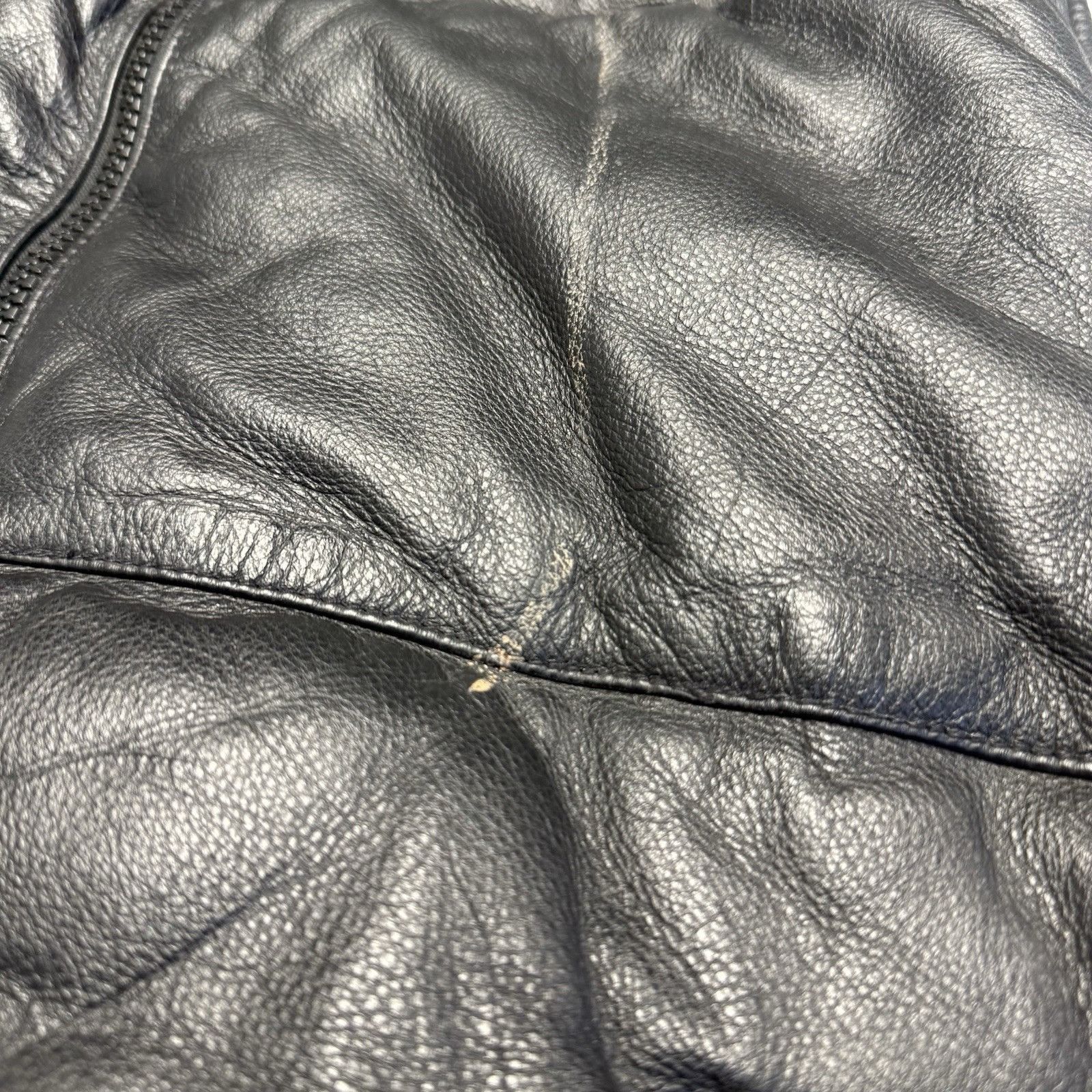 Wilsons Leather Vintage Wilsons Leather M Julian Leather Puffer Vest Mens L Size US L / EU 52-54 / 3 - 3 Thumbnail