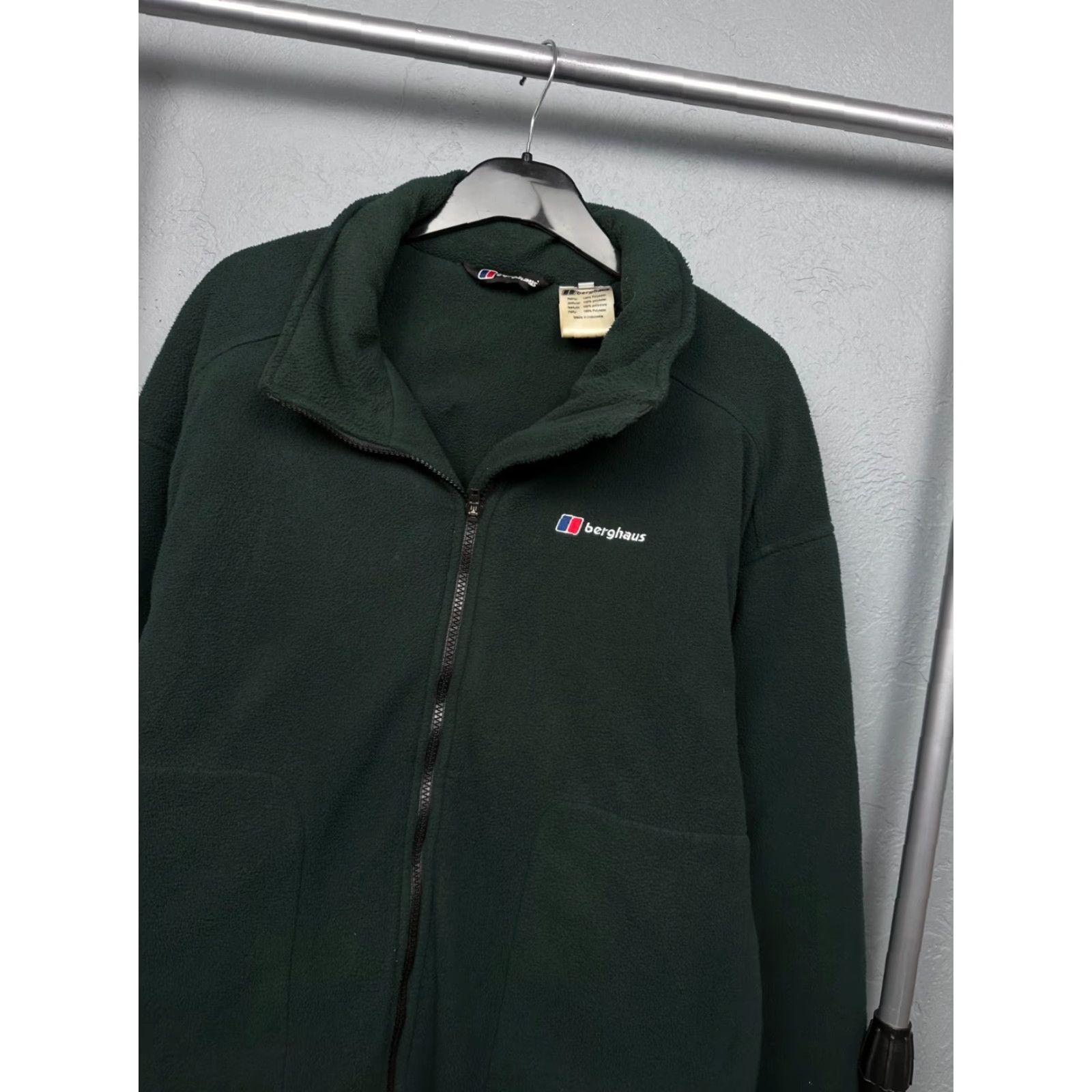 Berghaus Berghaus Windstopper Fleece Jacket Berghaus 90s Vintage Mens Windstopper Fleece Jacket Size L Green 90s Mens Jacket Size US L / EU 52-54 / 3 - 2 Thumbnail