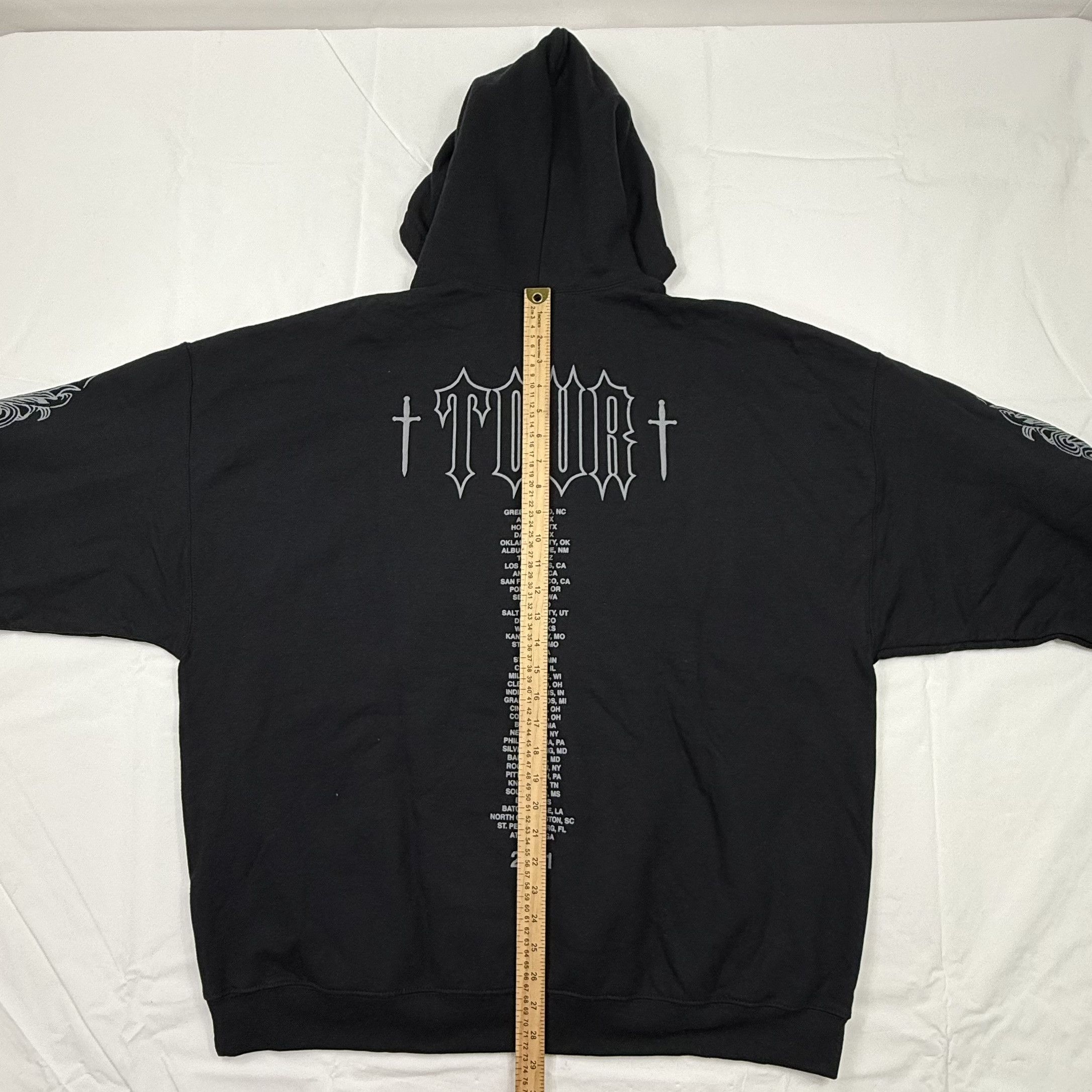 Other The Thread Shop 2021 Tour Hoodie Black Greek Letter Sleeve Size US XXL / EU 58 / 5 - 5 Thumbnail