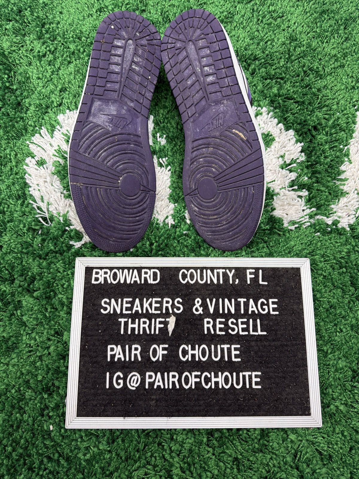 Jordan Brand Air Jordan 1 Low 'Court Purple' 2019 Size US 10 / EU 43 - 5 Thumbnail
