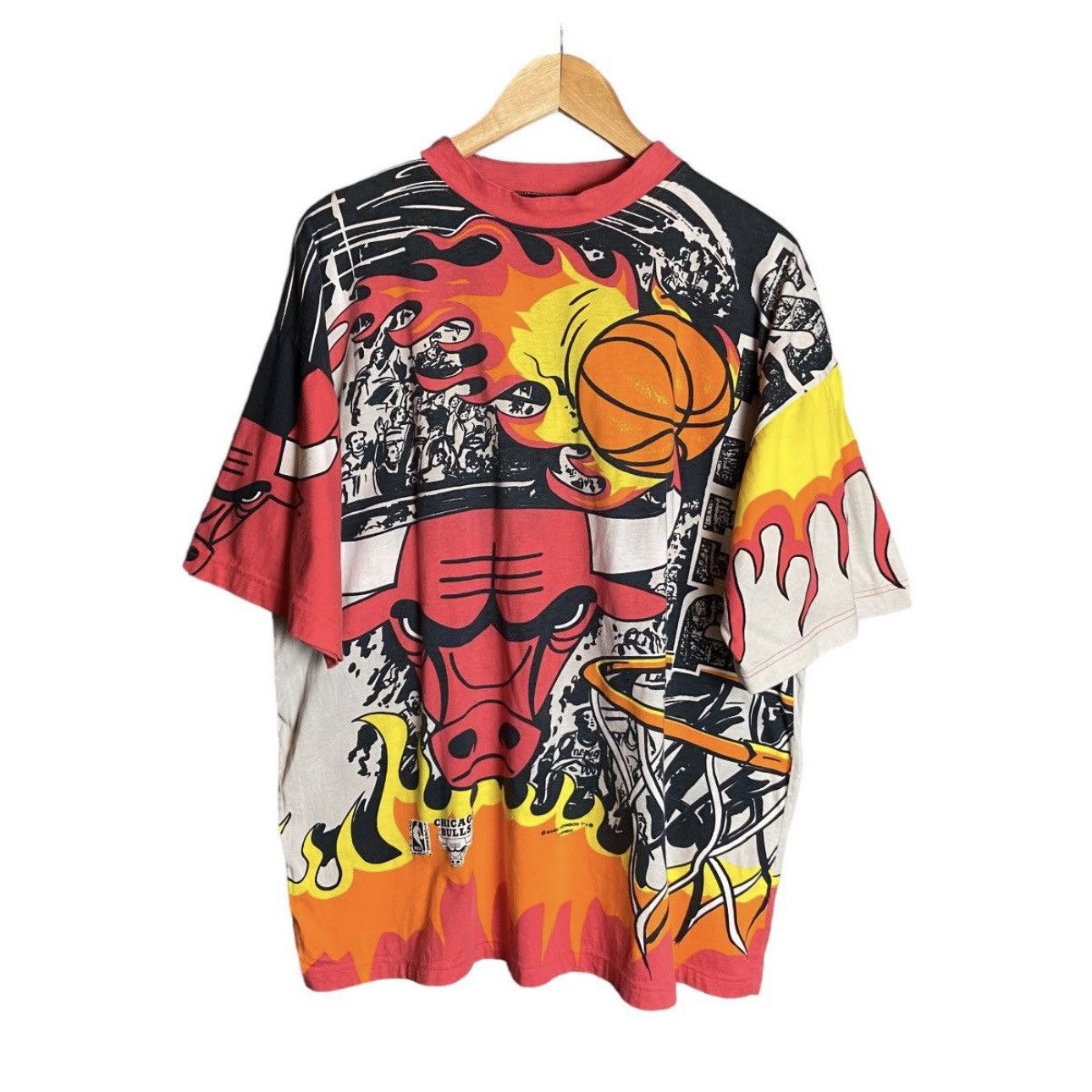 NBA Vintage 90s Magic Johnson Chicago Bulls All Over Print Tee Size US L / EU 52-54 / 3 - 1 Thumbnail