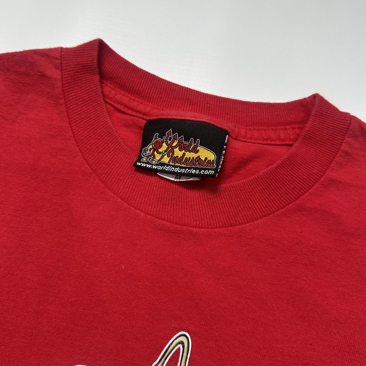 World Industries 90s World Industries Fishing & Diving Cartoon T-Shirt size M Size US M / EU 48-50 / 2 - 3 Thumbnail