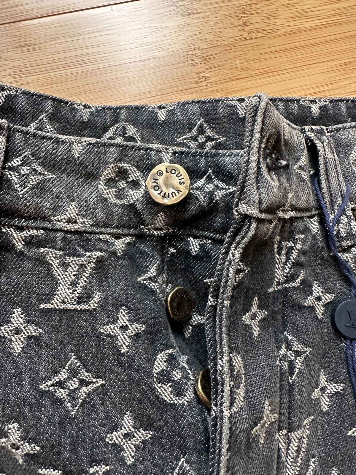 Louis Vuitton Louis Vuitton Distressed Baggy Denim Size US 28 / EU 44 - 6 Thumbnail