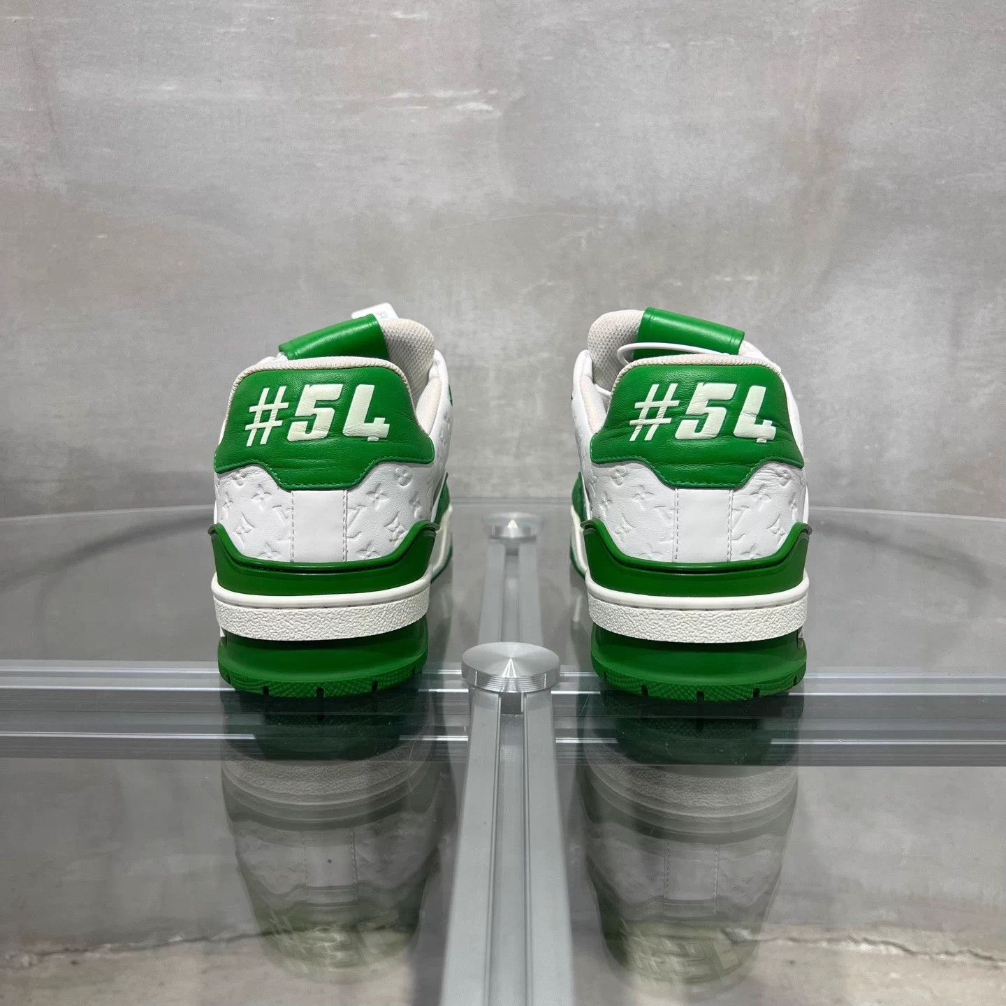 Louis Vuitton LV Trainer white and green embossed UK5.5/39.5 Size US 6.5 / EU 39-40 - 6 Thumbnail