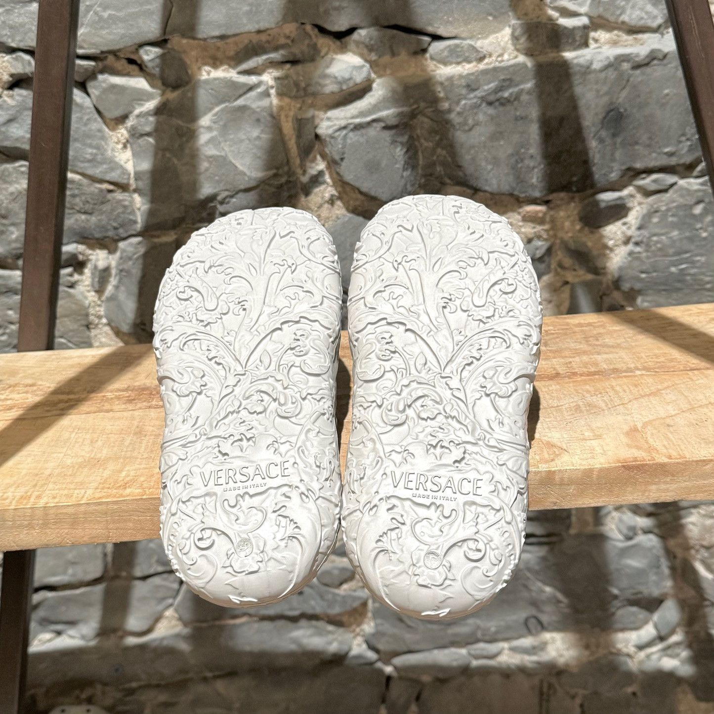 Versace Versace Grey Barocco Medusa Dimension Pool Slides Size US 6 / EU 39 - 9 Thumbnail