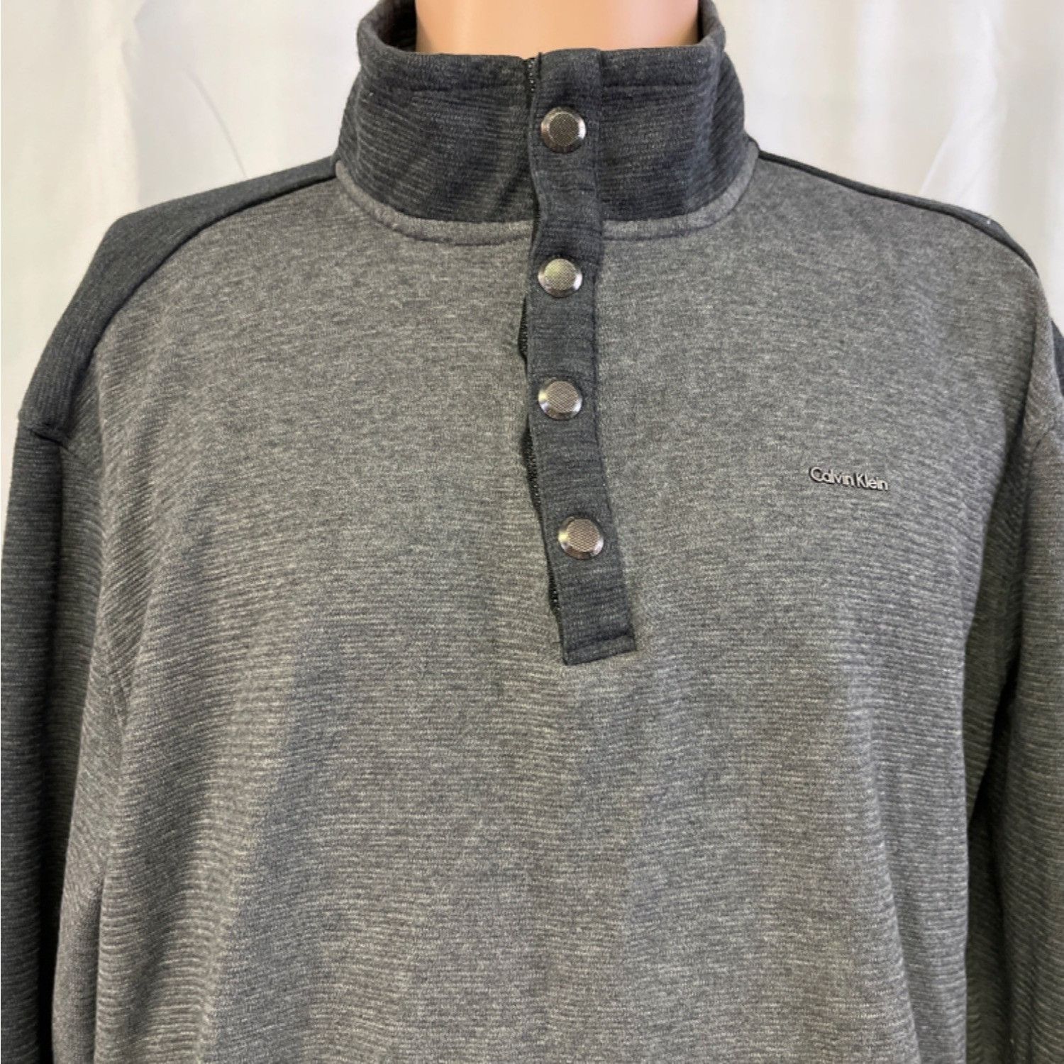 Calvin Klein Calvin Klein Men's Grey Sweatshirt/Pullover Sz L SKU 4706 Size US L / EU 52-54 / 3 - 3 Thumbnail
