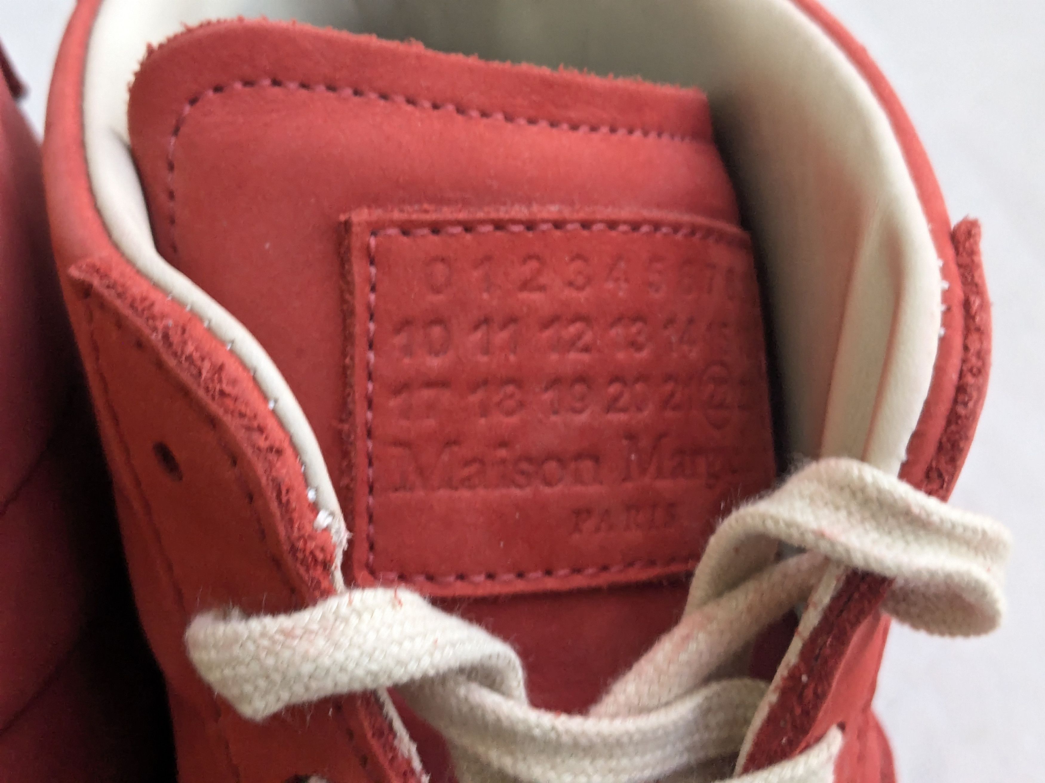 Maison Margiela Maison Margiela GAT Replica Red Paint Splatter 9 42 Size US 9 / EU 42 - 3 Thumbnail
