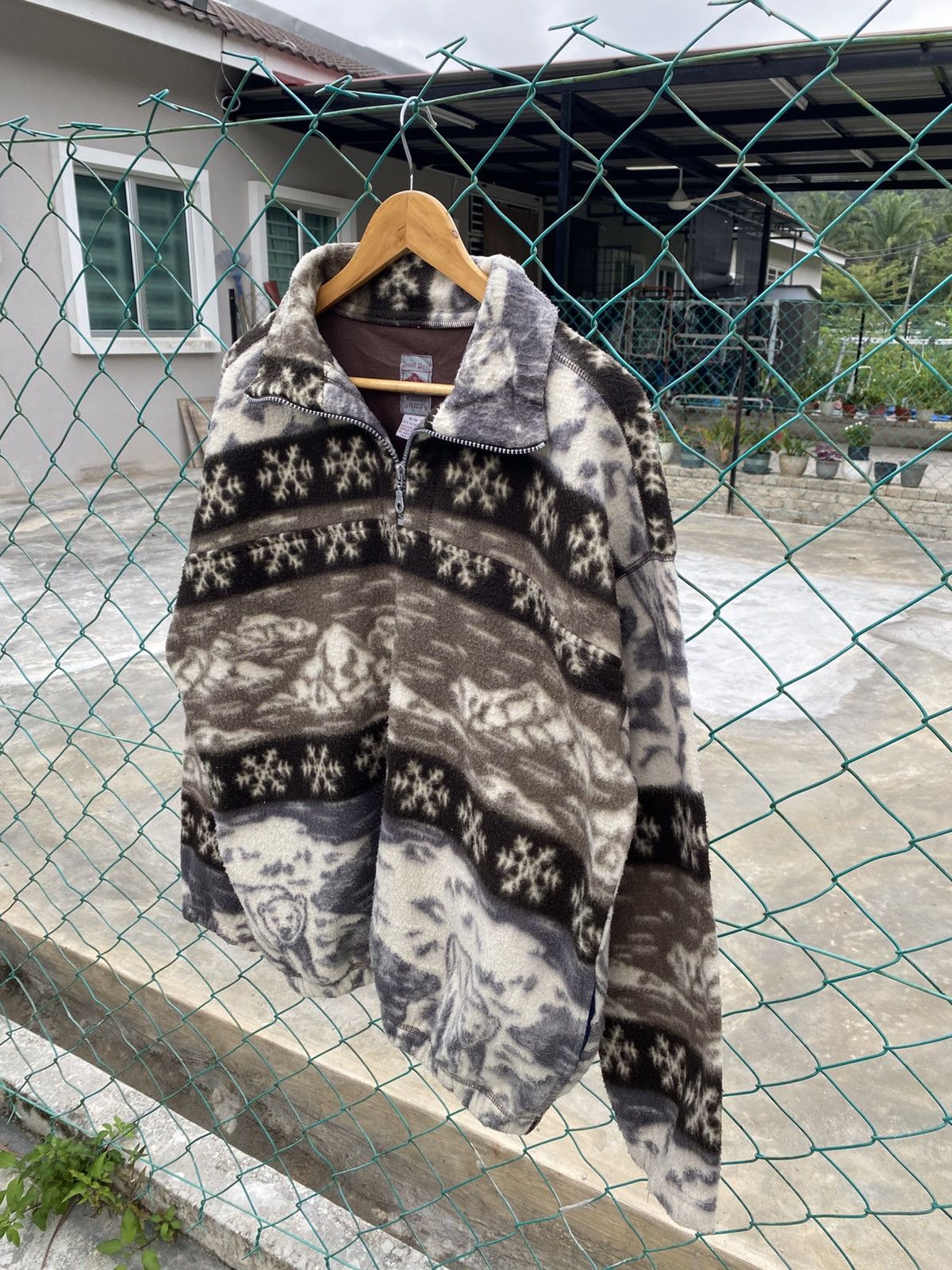 Aztech Mountain Daniel David Mauntain pullover printed fleece Size US M / EU 48-50 / 2 - 5 Thumbnail