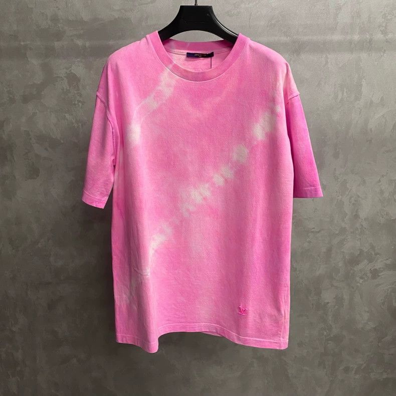 Louis Vuitton Louis Vuitton Pink tie-dye metallic logo short sleeve Size US XXL / EU 58 / 5 - 1 Thumbnail
