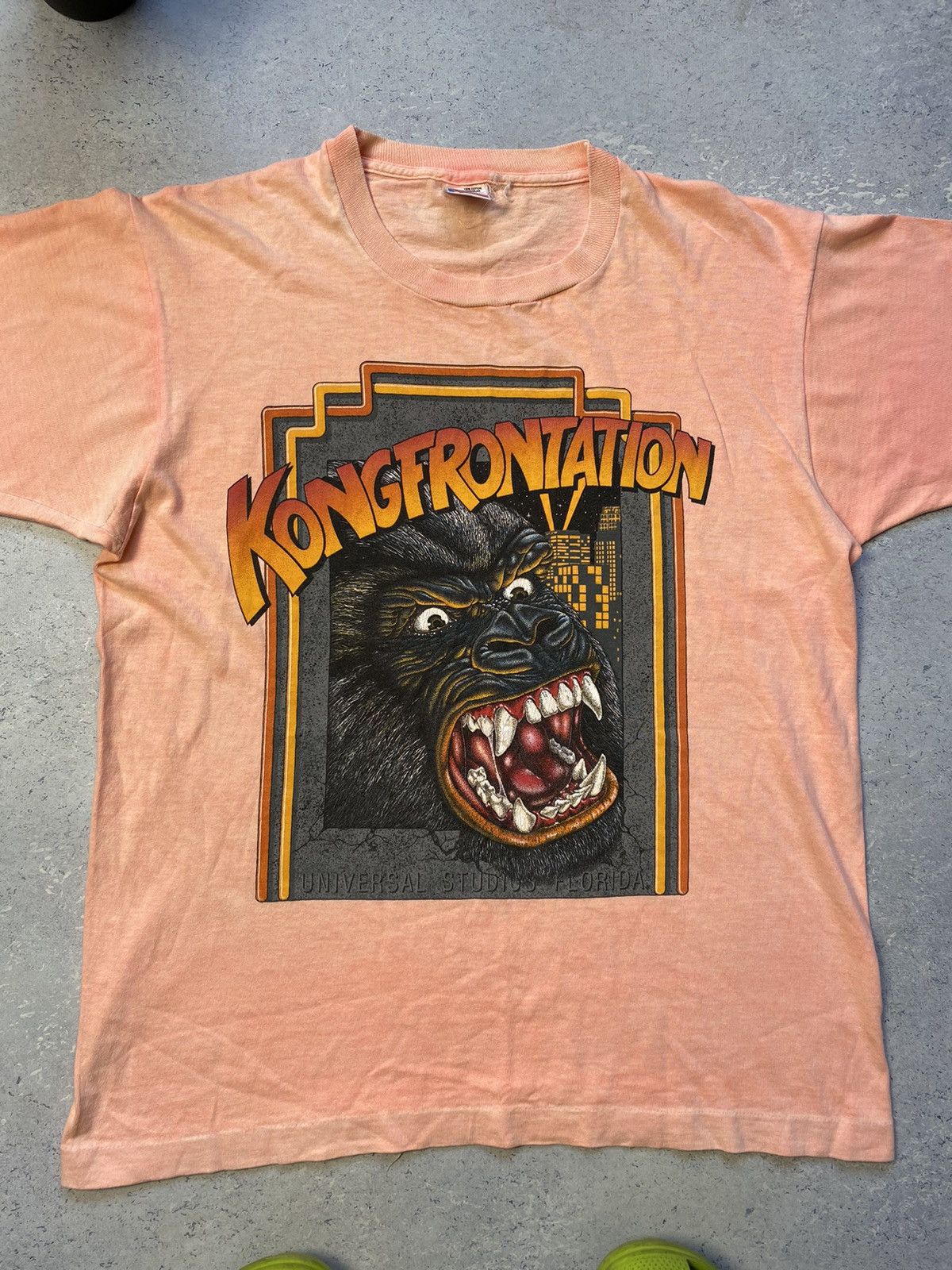 Universal Studios × Vintage Vintage Konfrontation King Kong Overprint 90s T-Shirt Size US L / EU 52-54 / 3 - 4 Thumbnail