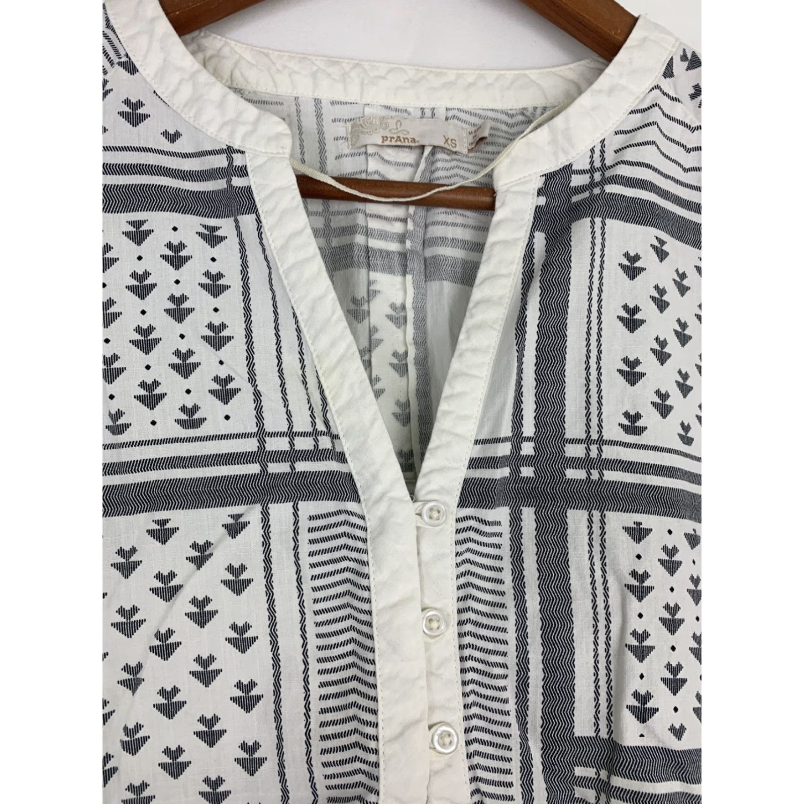 Prana prAna Womens Top Blouse Shirt XS Peasant White Gray 3/4 Sleeve V-Neck Knit Cotton Casual Size XS / US 0-2 / IT 36-38 - 6 Thumbnail