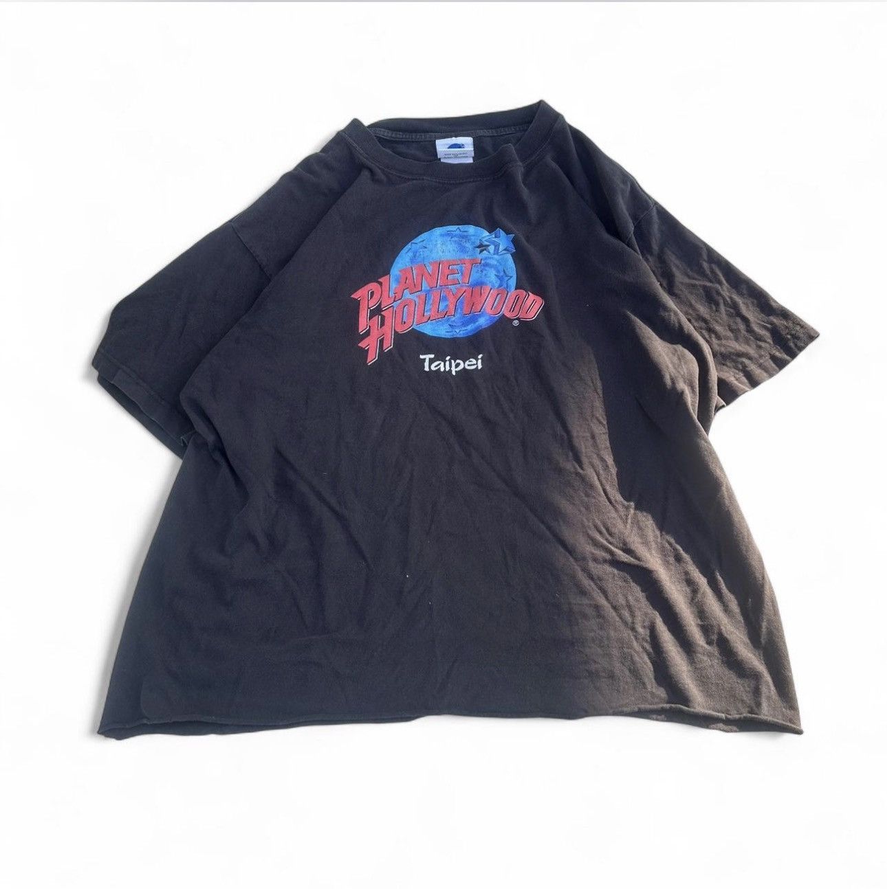 Planet Hollywood Vintage 90s Planet Hollywood Taipei tee shirt Size US XL / EU 56 / 4 - 1 Thumbnail