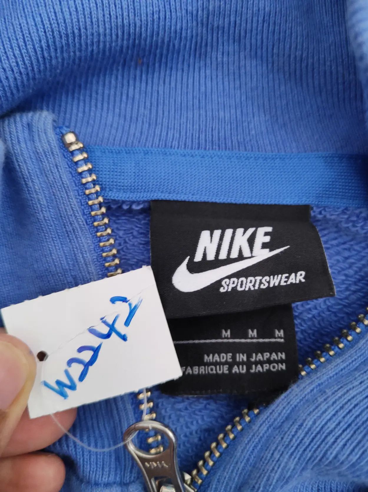 Nike DL Nike Sportwear Blue Sweater japan edition #W2242 Size US M / EU 48-50 / 2 - 15 Thumbnail