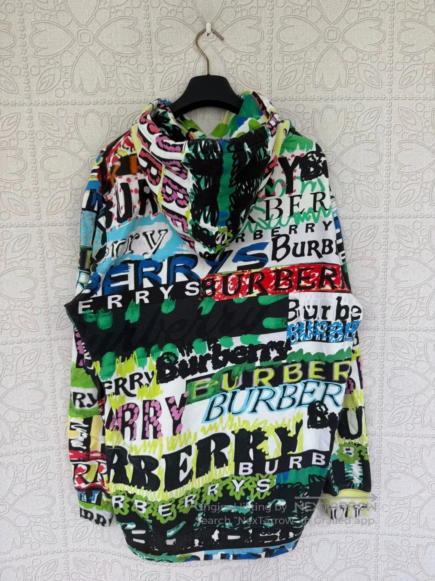 Burberry burberry graffiti print hooded sweatshirt large. Size US L / EU 52-54 / 3 - 2 Thumbnail