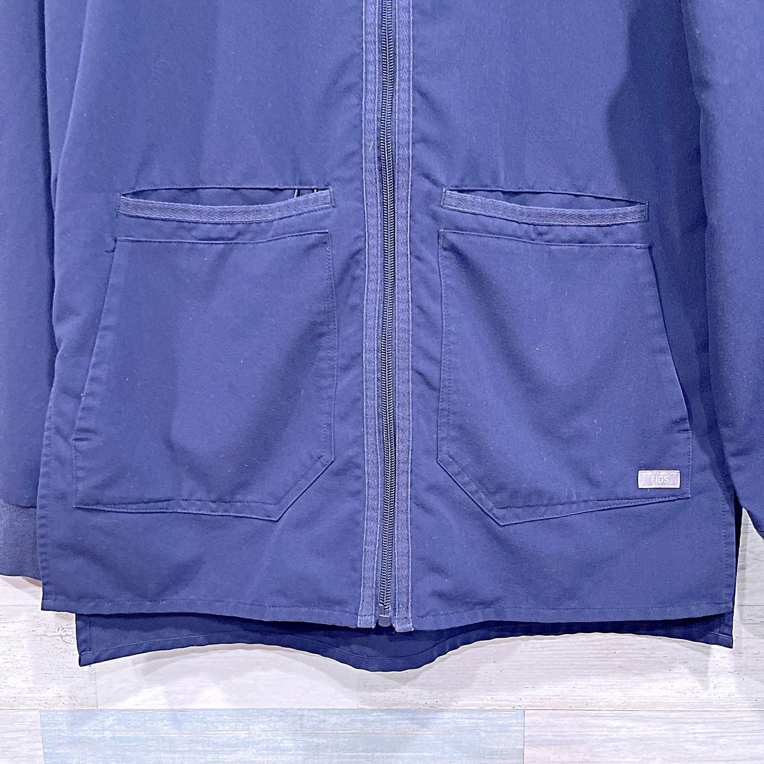 Other FIGS Bellery Bomber Scrub Jacket Navy Blue Womens Small Size S / US 4 / IT 40 - 3 Thumbnail