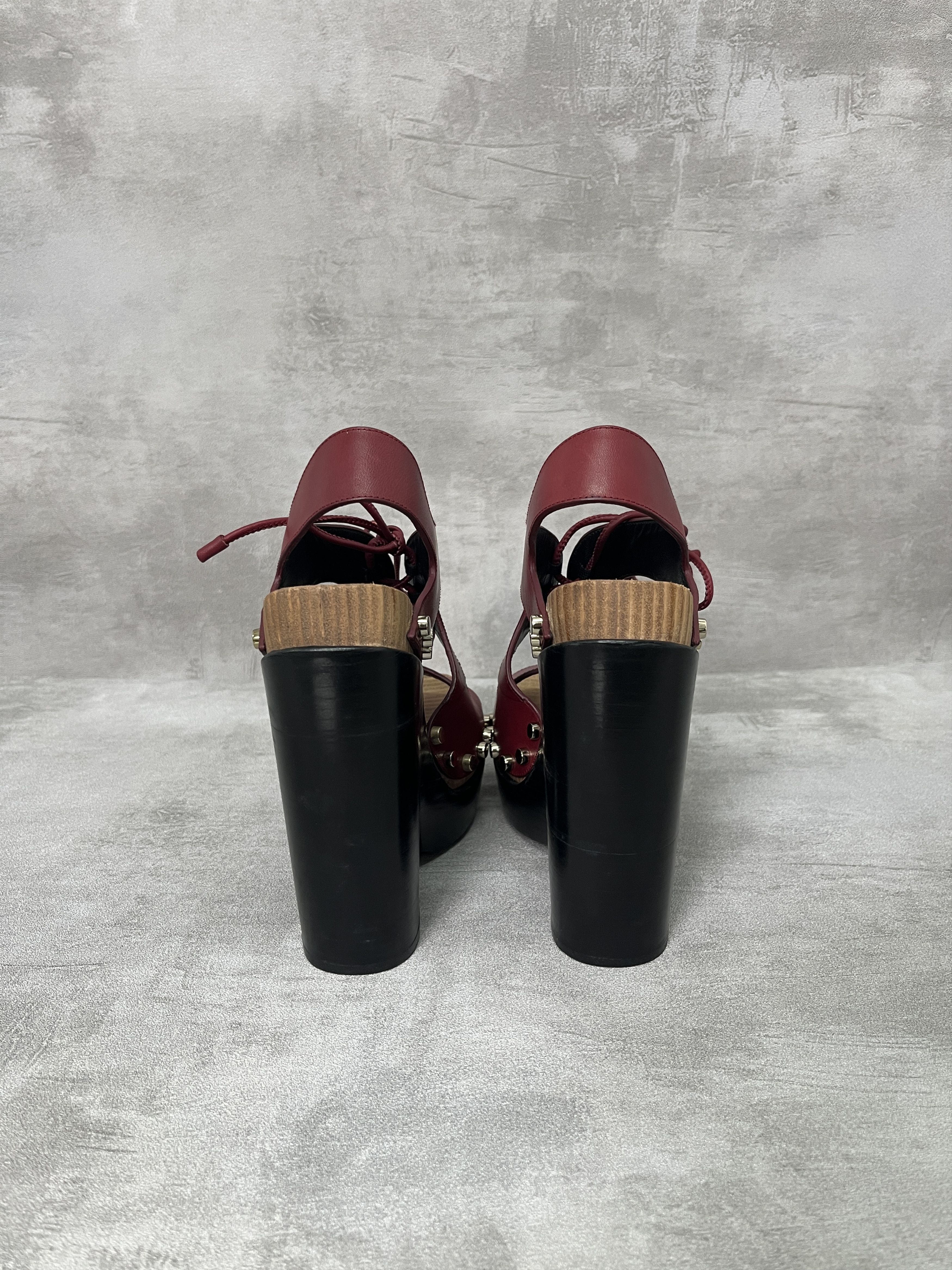 Balenciaga Balenciaga Rusty Burgundy Lace Up Wooden Platform Size US 5 / IT 35 - 5 Thumbnail