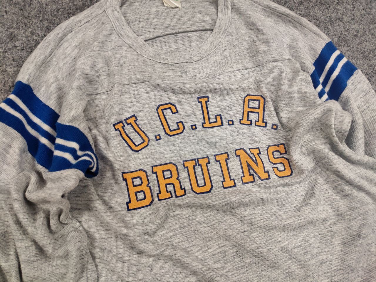 Vintage Vintage 80's Trimark Ucla Bruins 3/4 length sleeve shirts Size US M / EU 48-50 / 2 - 6 Thumbnail