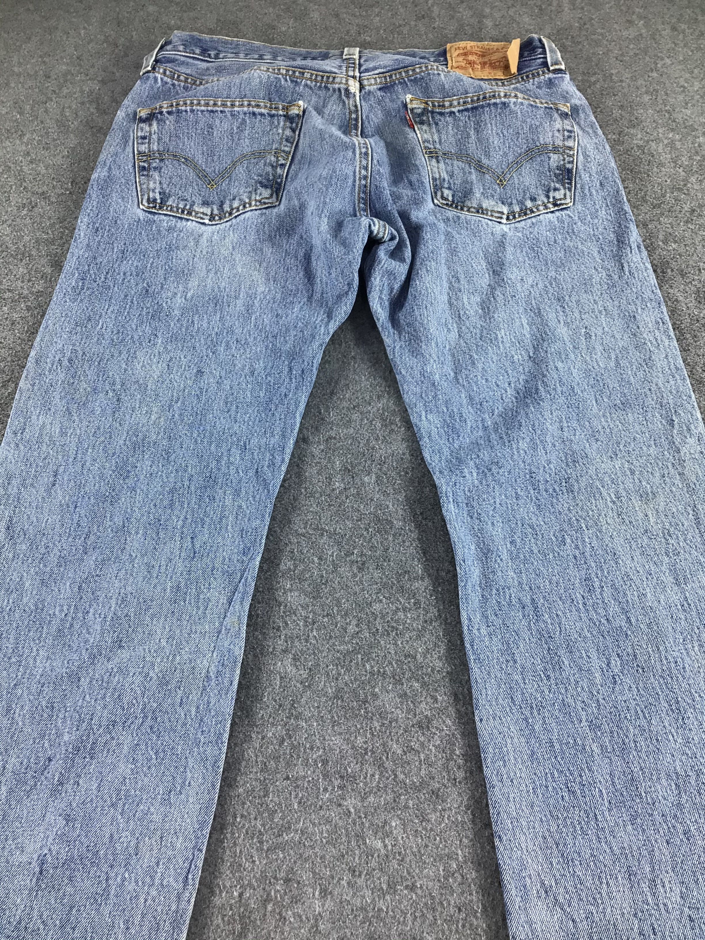 Levi's Levis 501 Jeans Faded Blue Denim-J395 Size US 35 - 4 Thumbnail