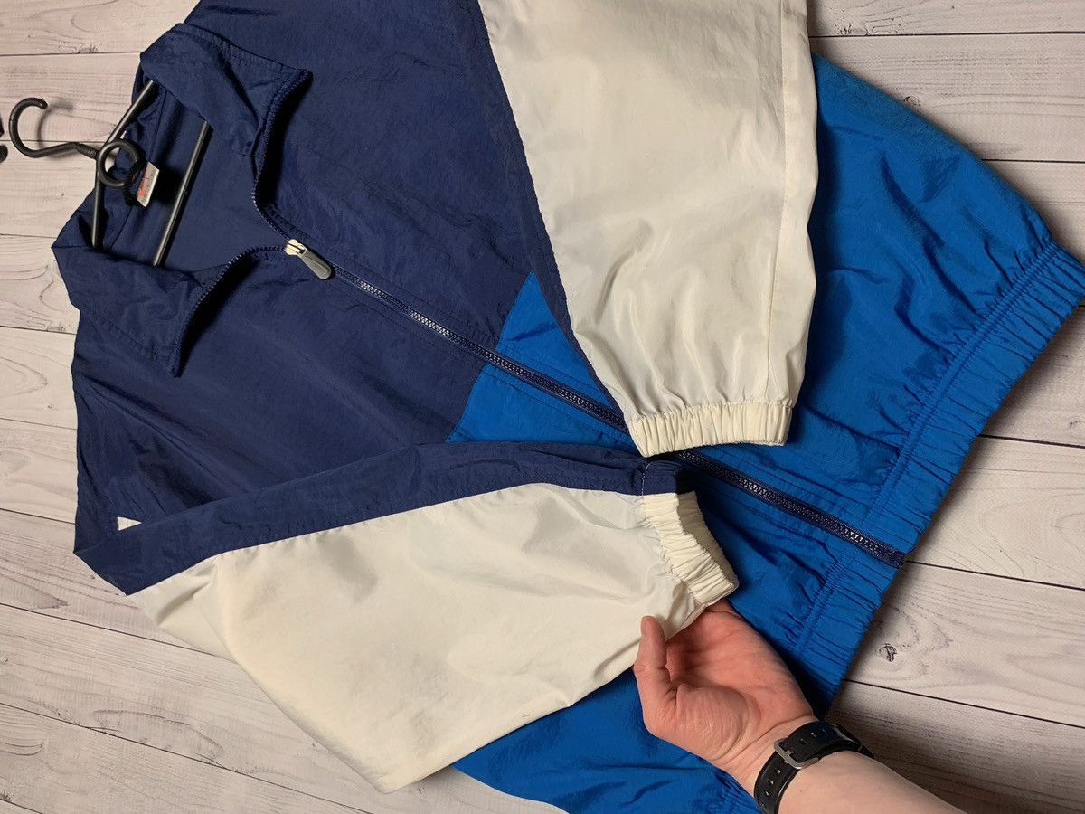 Nike × Vintage Vintage Nike big logo track jacket size L swoosh Size US L / EU 52-54 / 3 - 3 Thumbnail