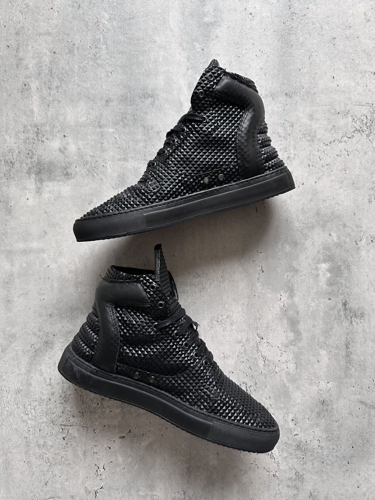Filling Pieces (2015) TRANSFORMED PYRAMID HIGH TOP Size US 9 / EU 42 - 6 Thumbnail