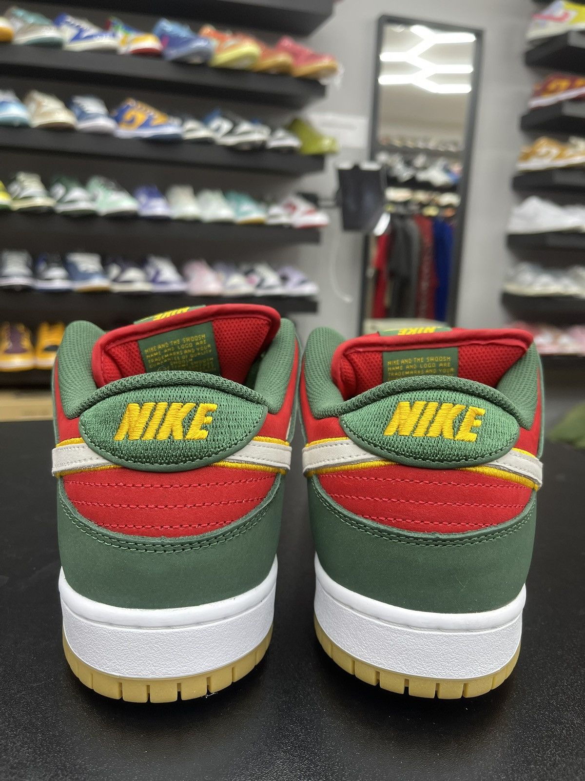 Nike Size 11.5 - Nike Dunk Low SB Seattle SuperSonics Size US 11.5 / EU 44-45 - 4 Thumbnail