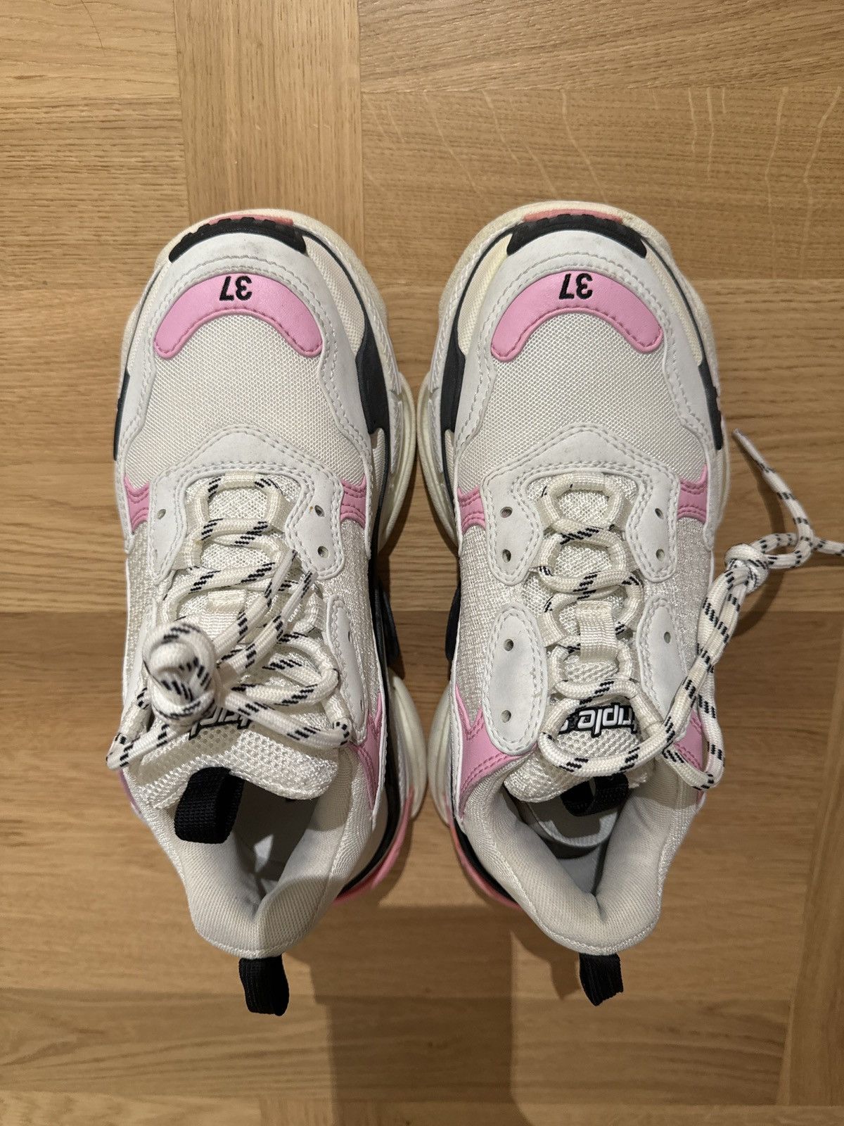 Balenciaga Balenciaga Triple S sneaker Size US 7 / IT 37 - 1 Thumbnail