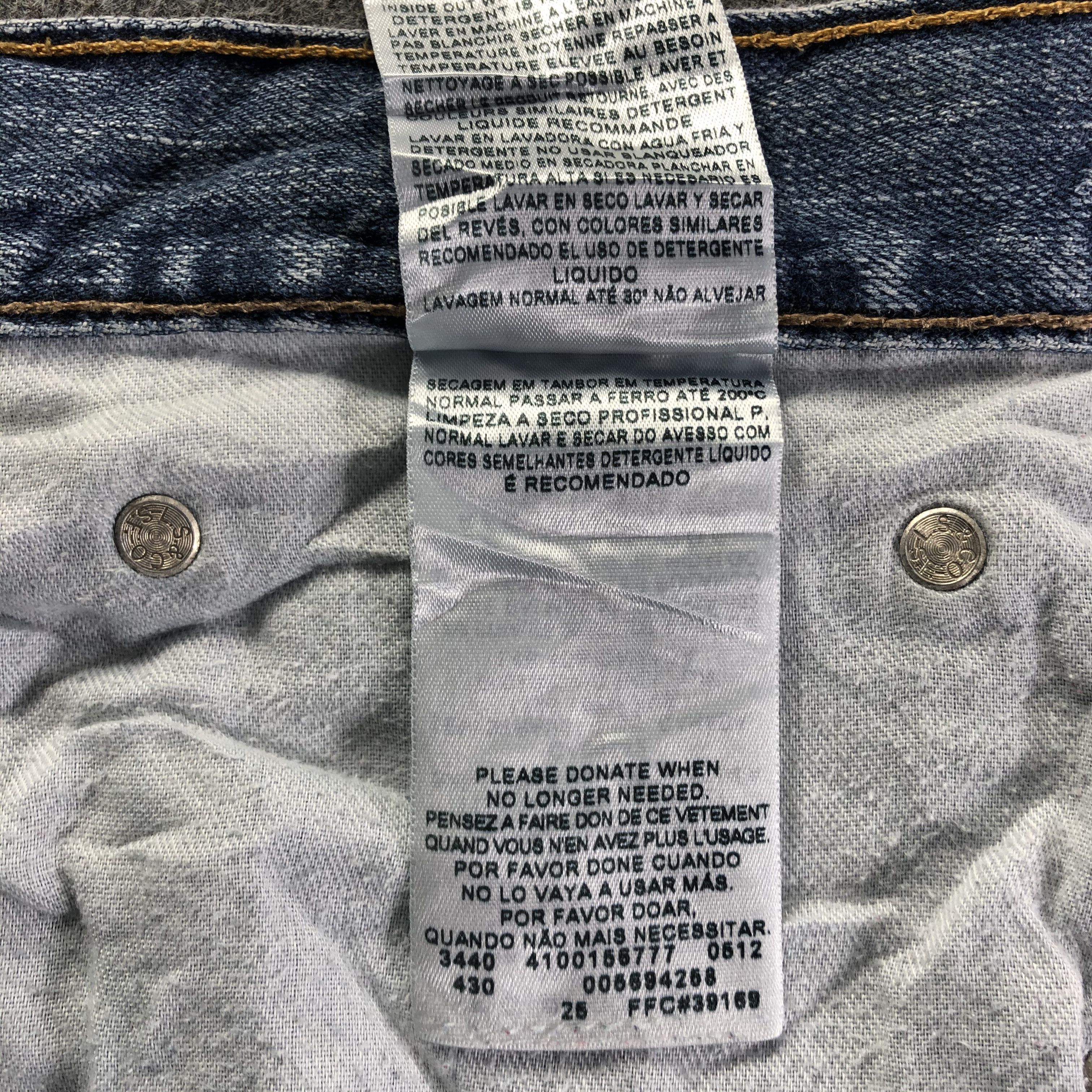 Levi's Vintage Blue Wash Levis 569 Jeans-J4107 Size US 43 - 12 Thumbnail
