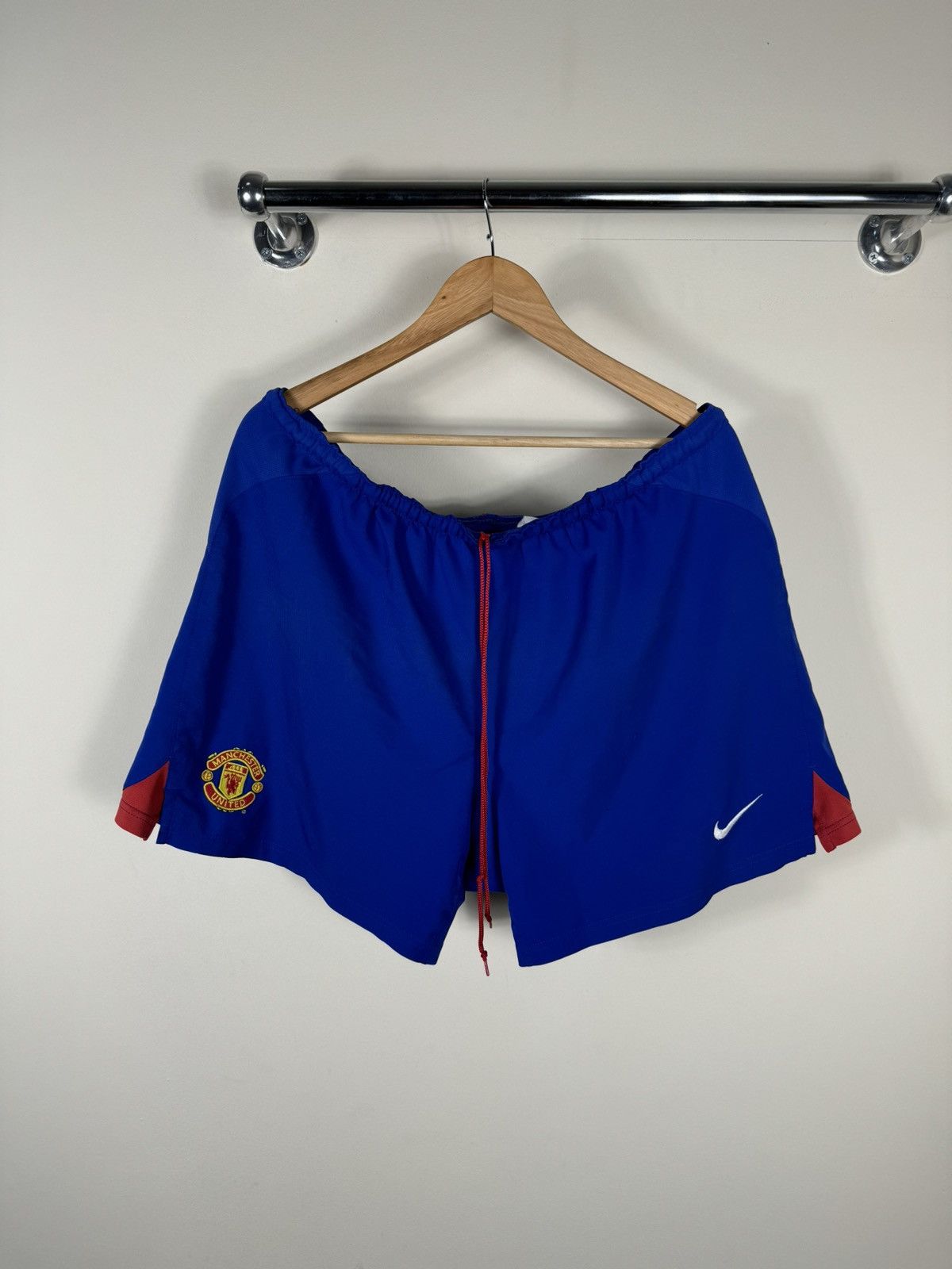 Nike × Vintage NIKE VINTAGE MANCHESTER UNITED TOTAL 90 Shorts Size US 36 / EU 52 - 1 Thumbnail