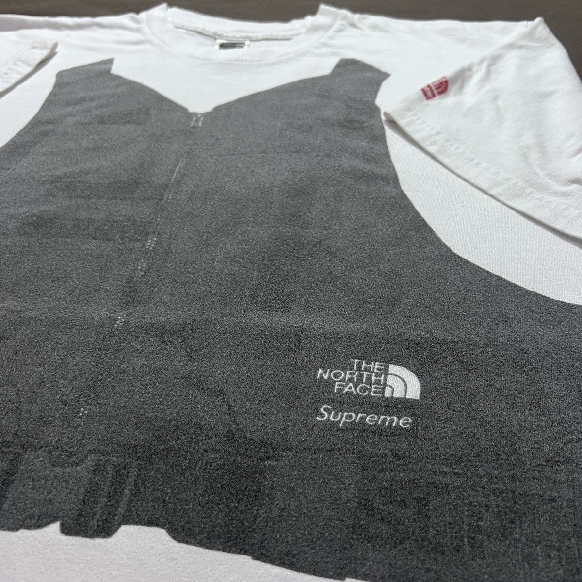 Supreme Supreme x The North Face RTG Tee L Size US L / EU 52-54 / 3 - 1 Thumbnail