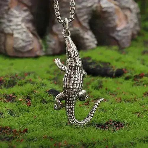 Jewelry x Vintage Retro Crocodile Necklace in Silver, Men's