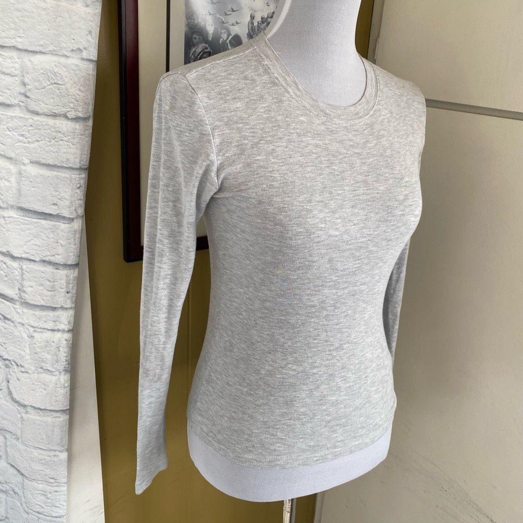 Topshop Topshop women 4-6 Crewneck Longsleeve fitted grey top Size S / US 4 / IT 40 - 4 Thumbnail