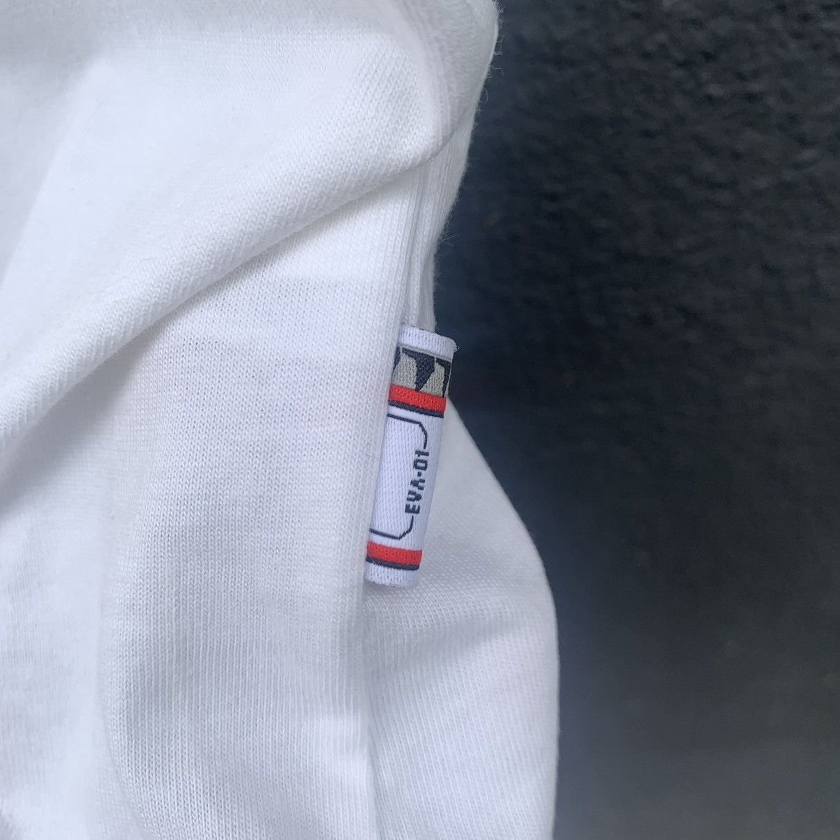 Uniqlo Evangelion neon genesis x uniqlo anima tee Size US L / EU 52-54 / 3 - 5 Thumbnail