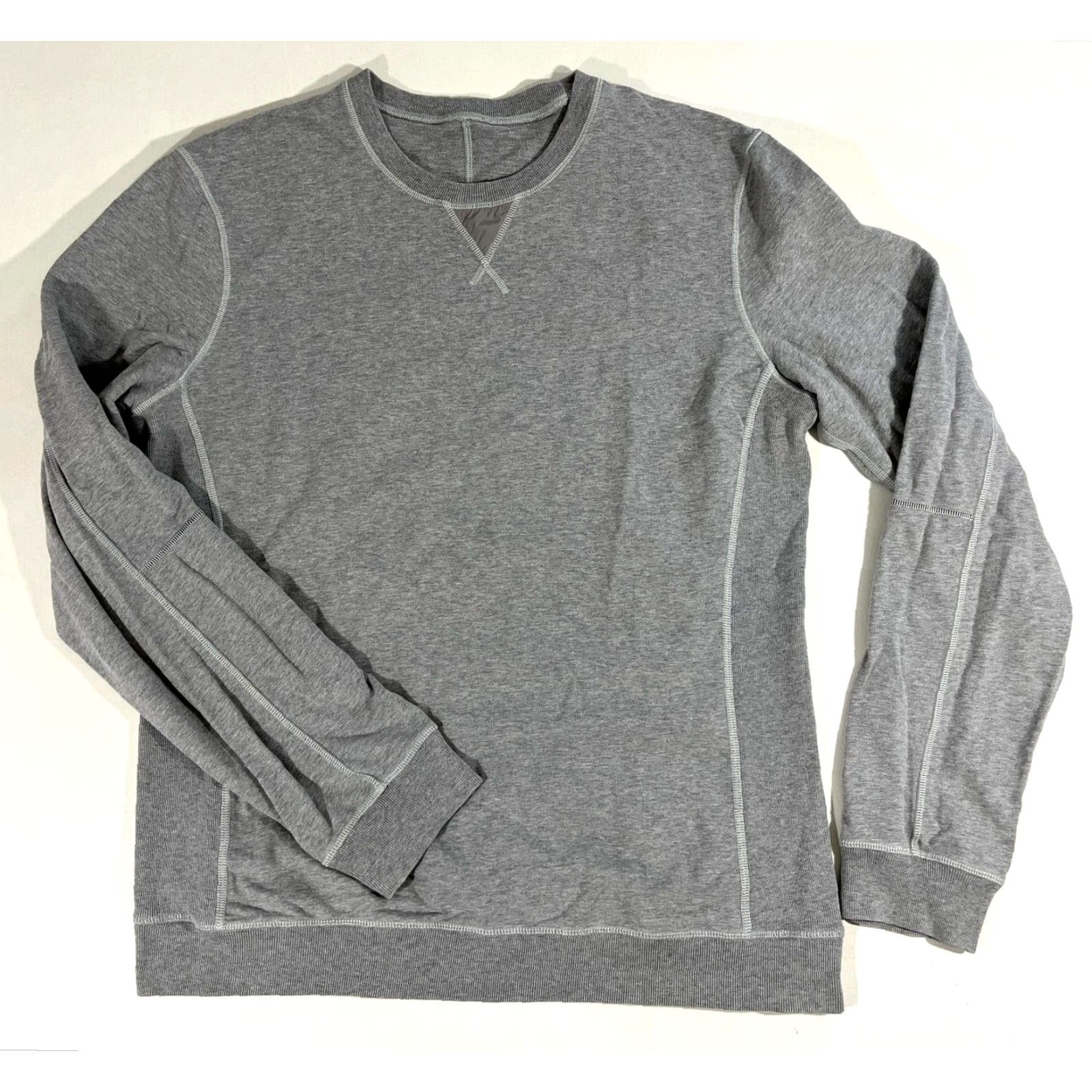 Lululemon VINTAGE Men's Lululemon All Town Crew Long Sleeve Sz L Shirt Size US L / EU 52-54 / 3 - 4 Thumbnail