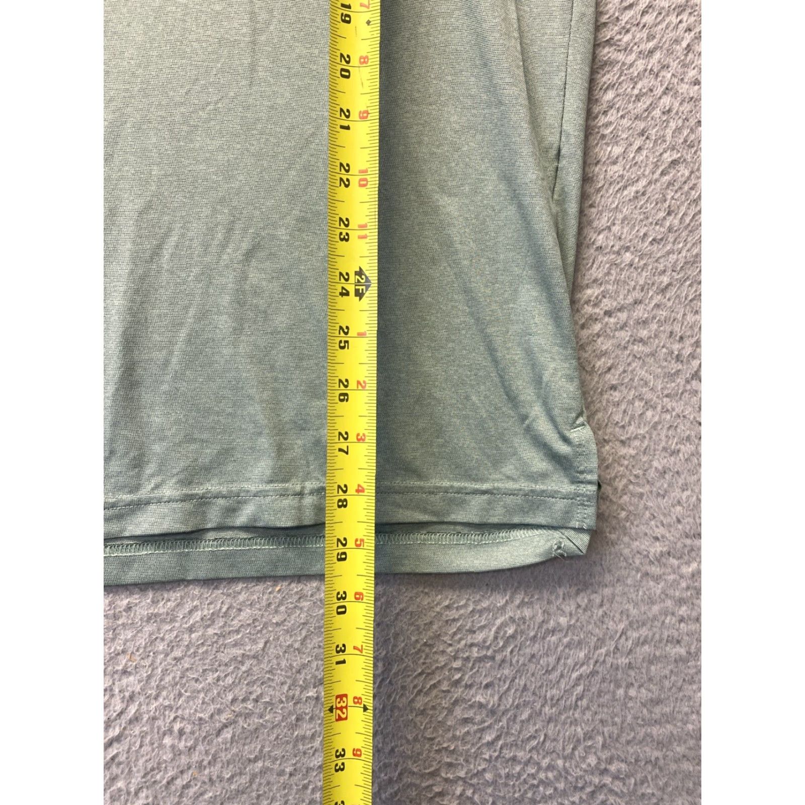 Nike Nike Dri Fit Shirt Nike Dri-FIT Shirt Adult Small Green Swoosh Running Training MENS/141-24 Size US S / EU 44-46 / 1 - 6 Thumbnail