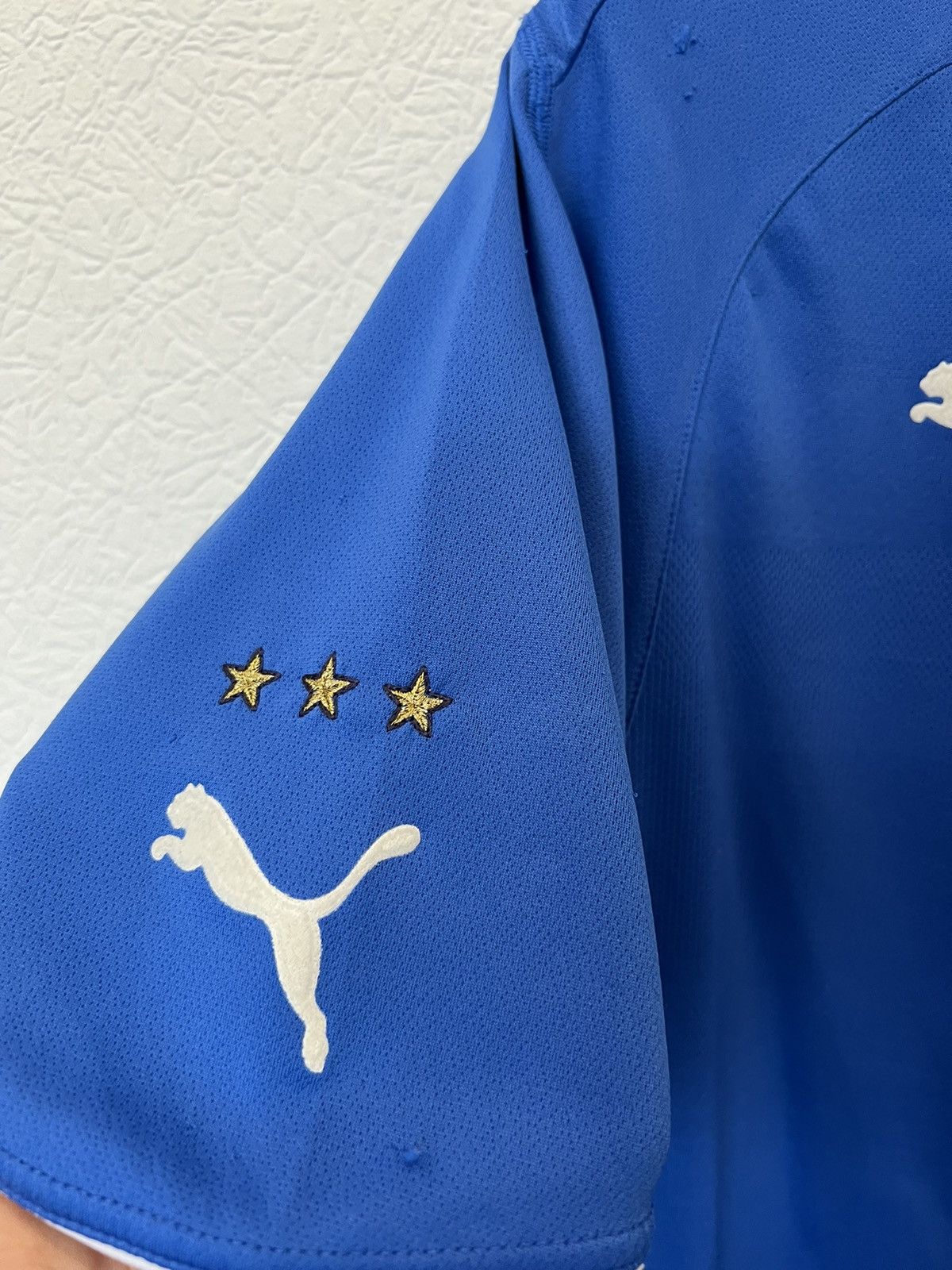 Puma Puma Italy 2003 Home Kit Soccer Jersey Size US S / EU 44-46 / 1 - 4 Thumbnail