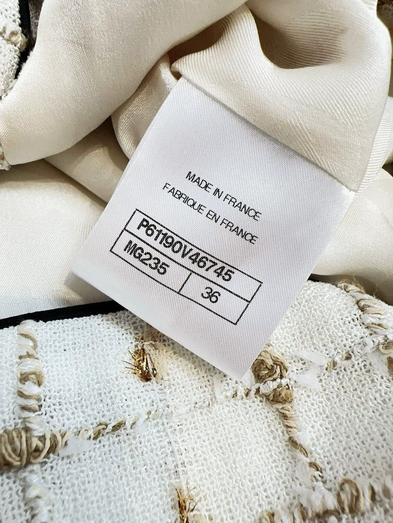 Chanel Chanel 19s beach series beige gold jacket neckline bow jac Size XS / US 0-2 / IT 36-38 - 6 Thumbnail