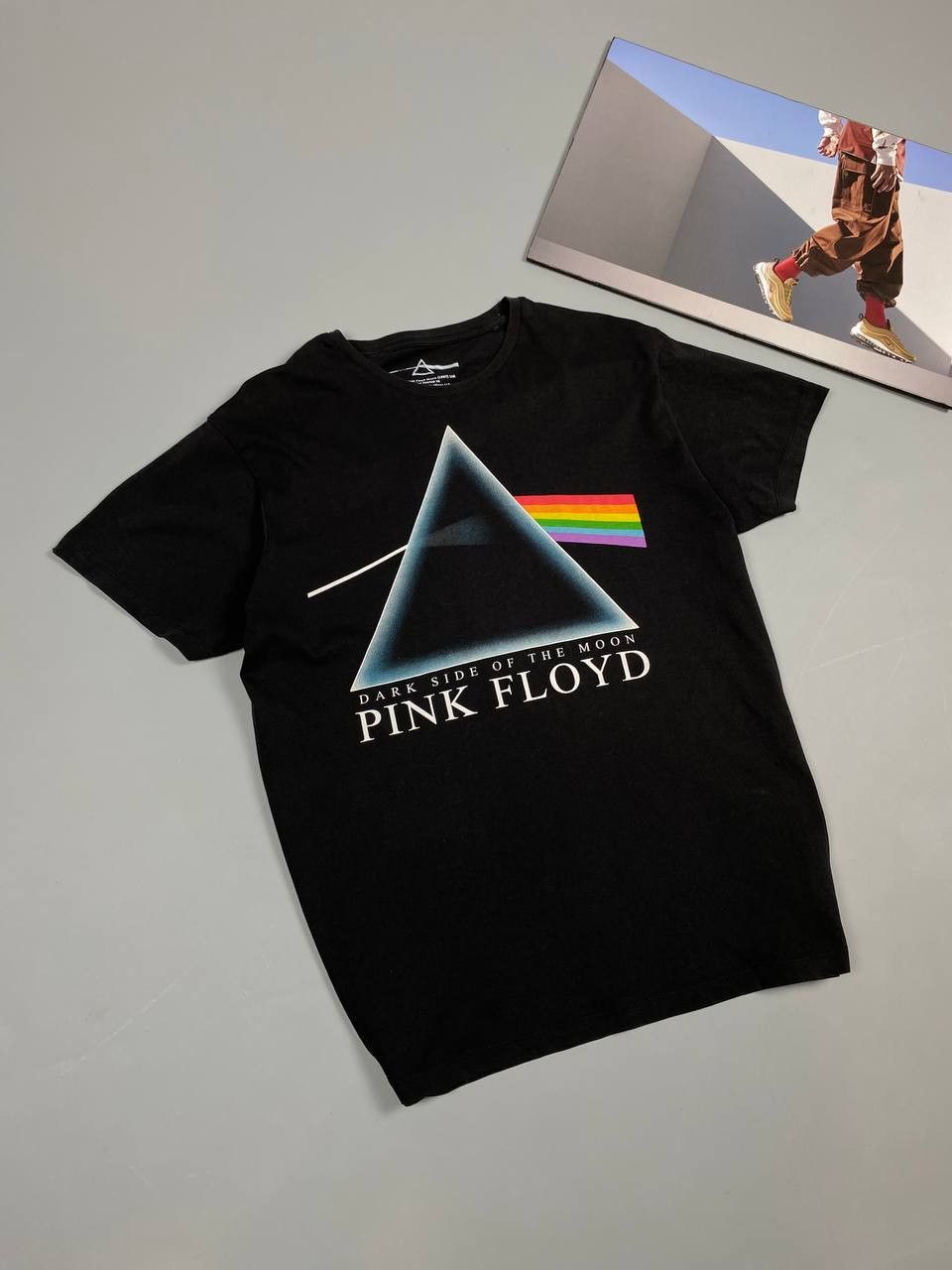Pink Floyd 2013 Pink Floyd The Dark Side Of The Moon T-shirt Size L Size US L / EU 52-54 / 3 - 1 Thumbnail