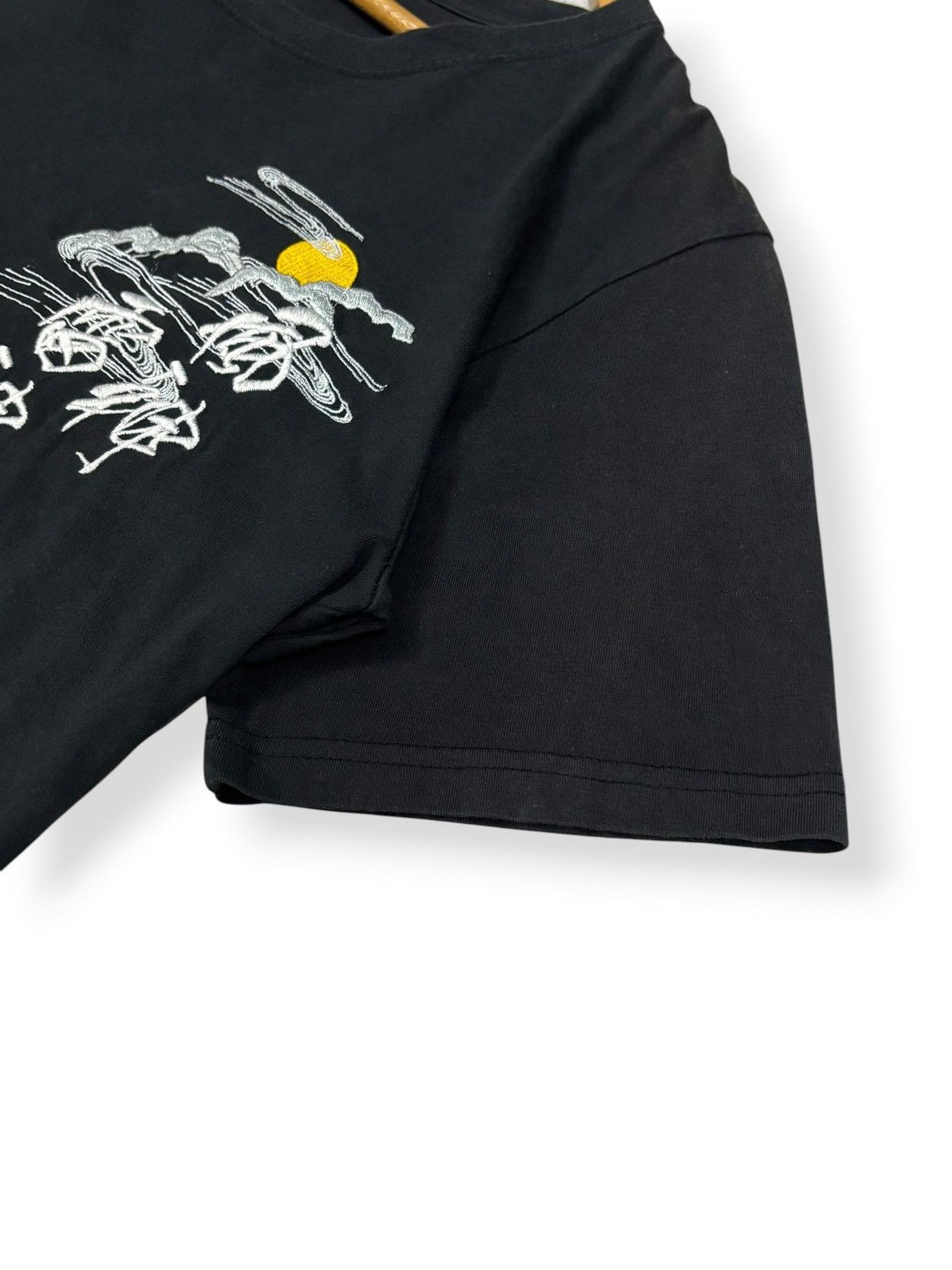 Karakuri Tamashii Zeku Japanese Fujin Raijin Embroidered Sukajan Style T-shirt Size US S / EU 44-46 / 1 - 8 Thumbnail